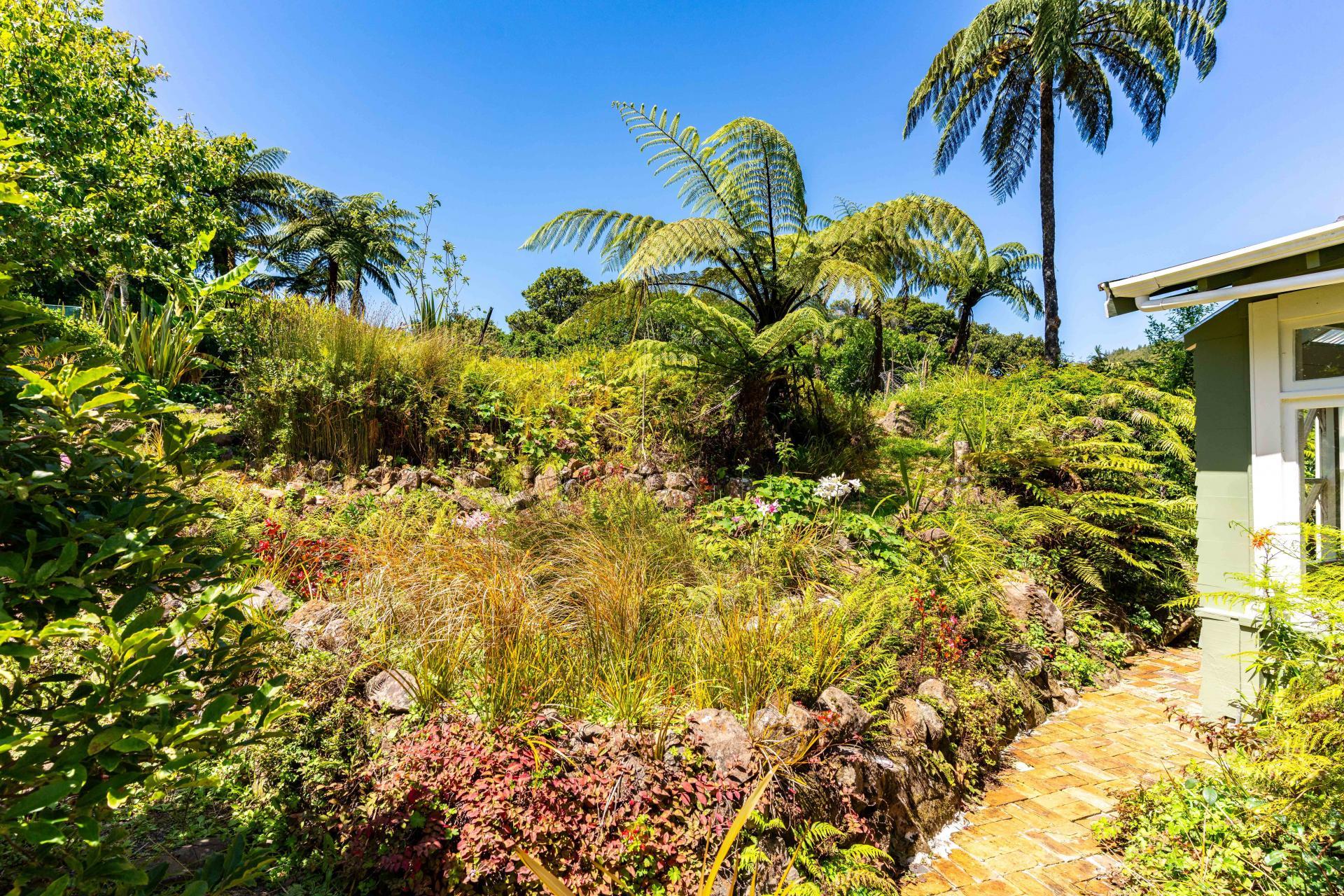 1052 Wekaweka Road, Waimamaku