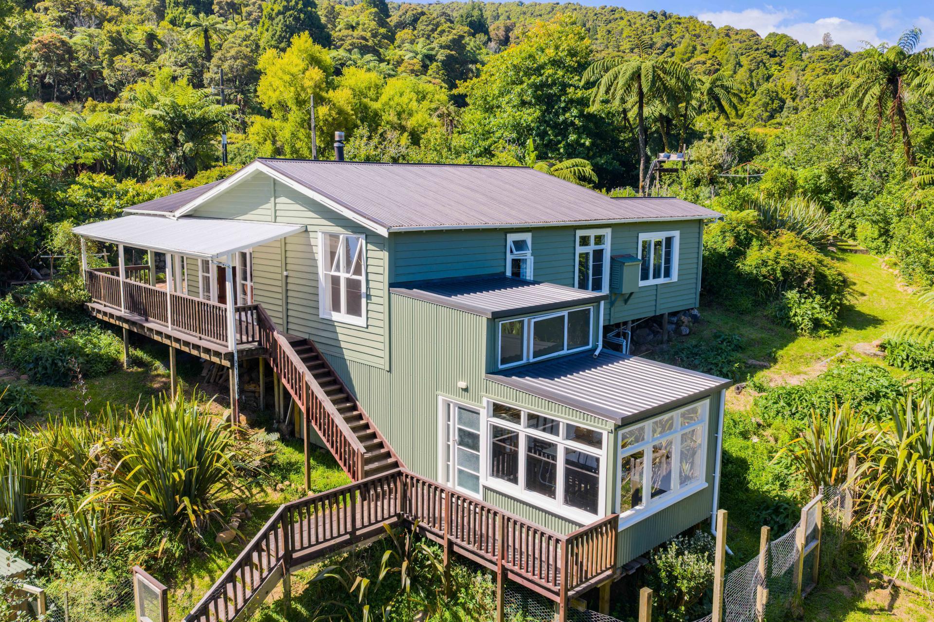 1052 Wekaweka Road, Waimamaku