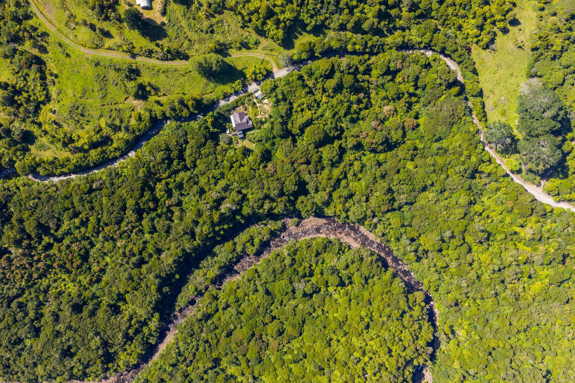 1052 Wekaweka Road, Waimamaku