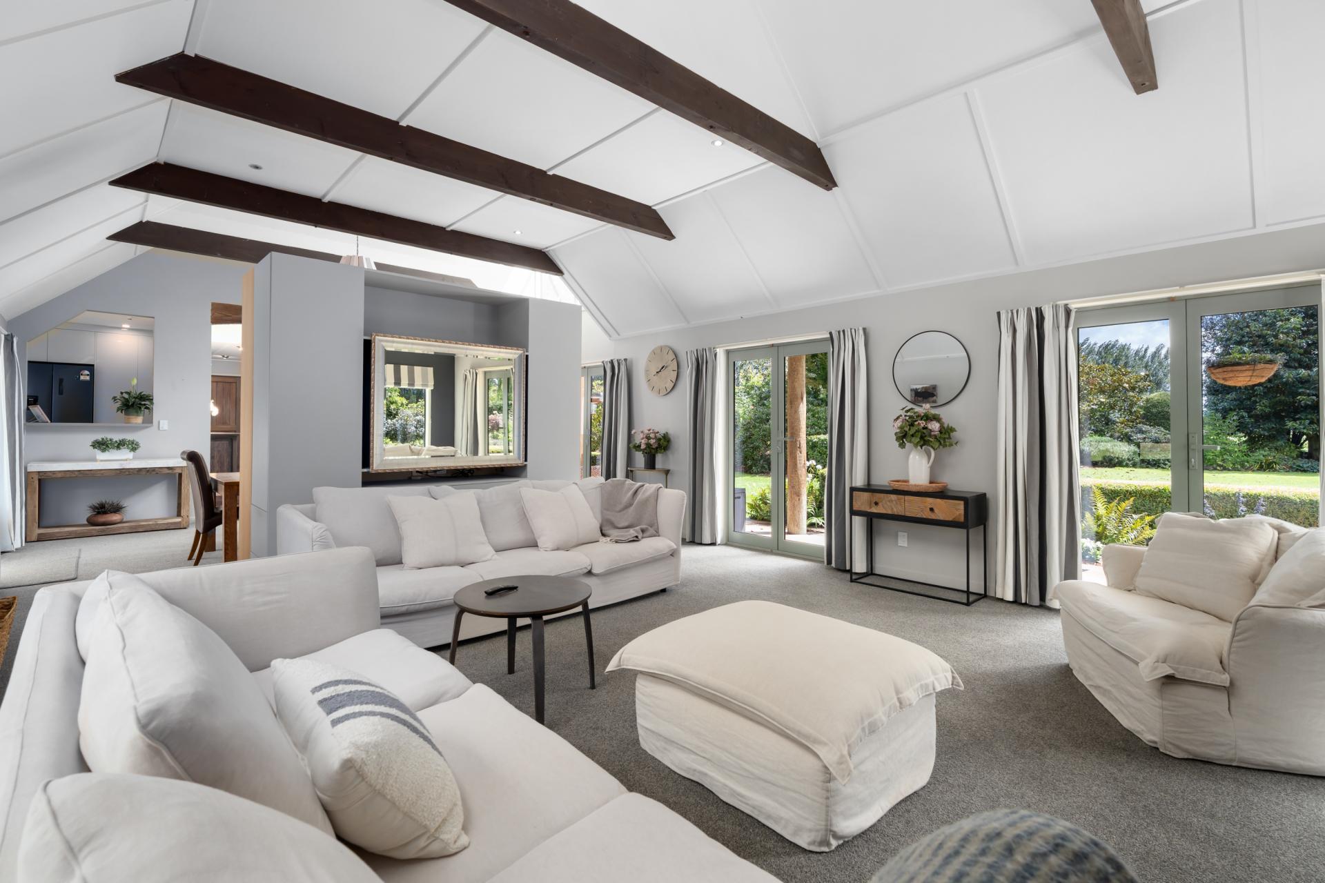 320 Gladstone Road South, East Taieri