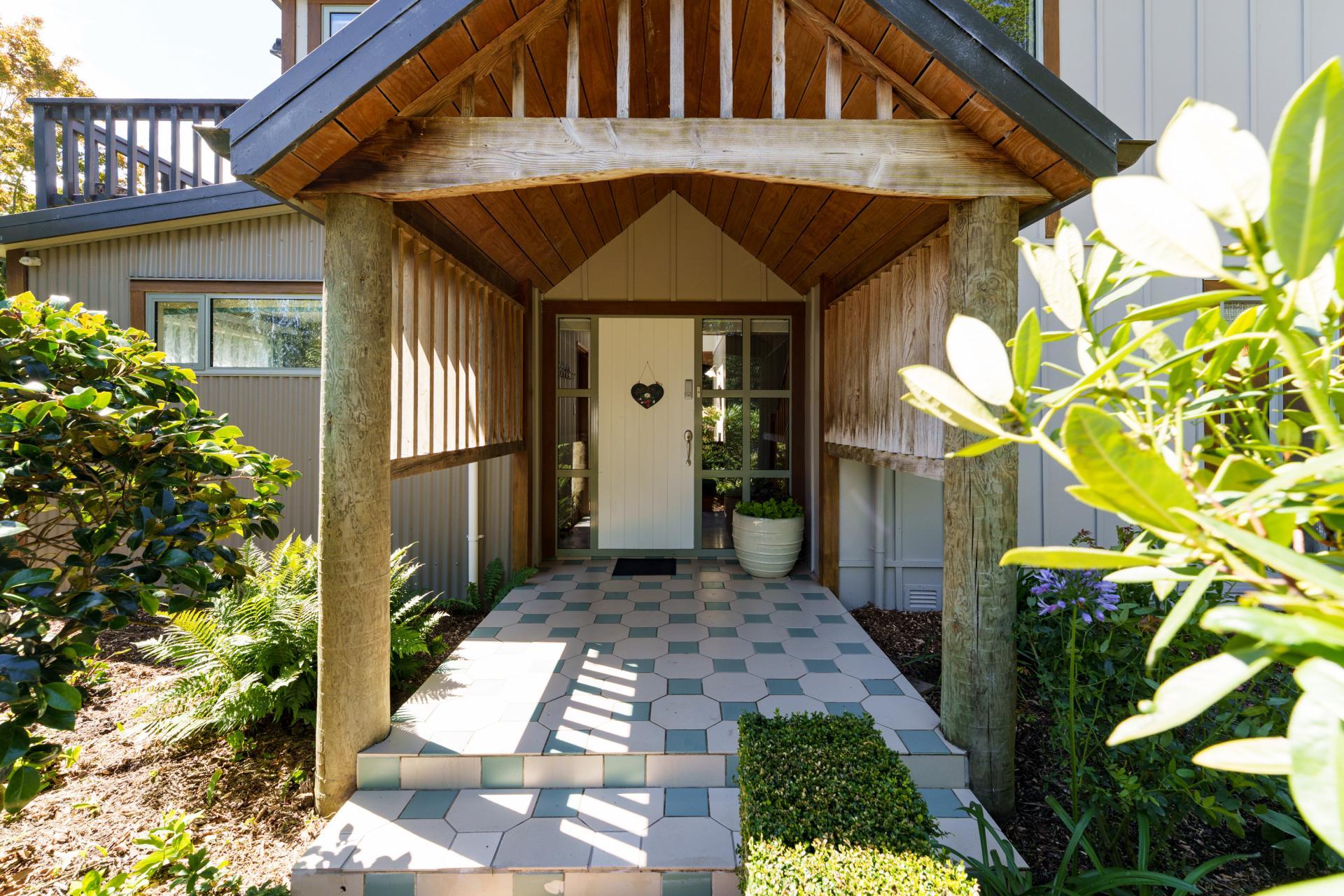 320 Gladstone Road South, East Taieri