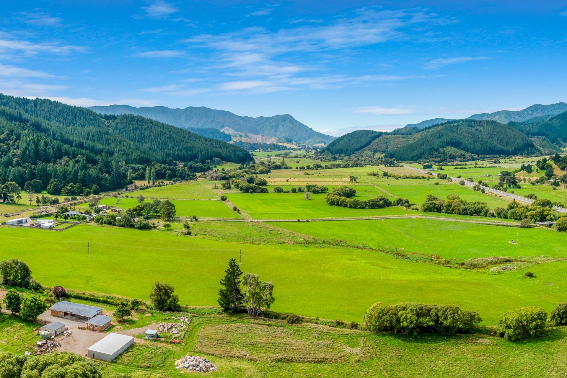 State Highway 1, Koromiko