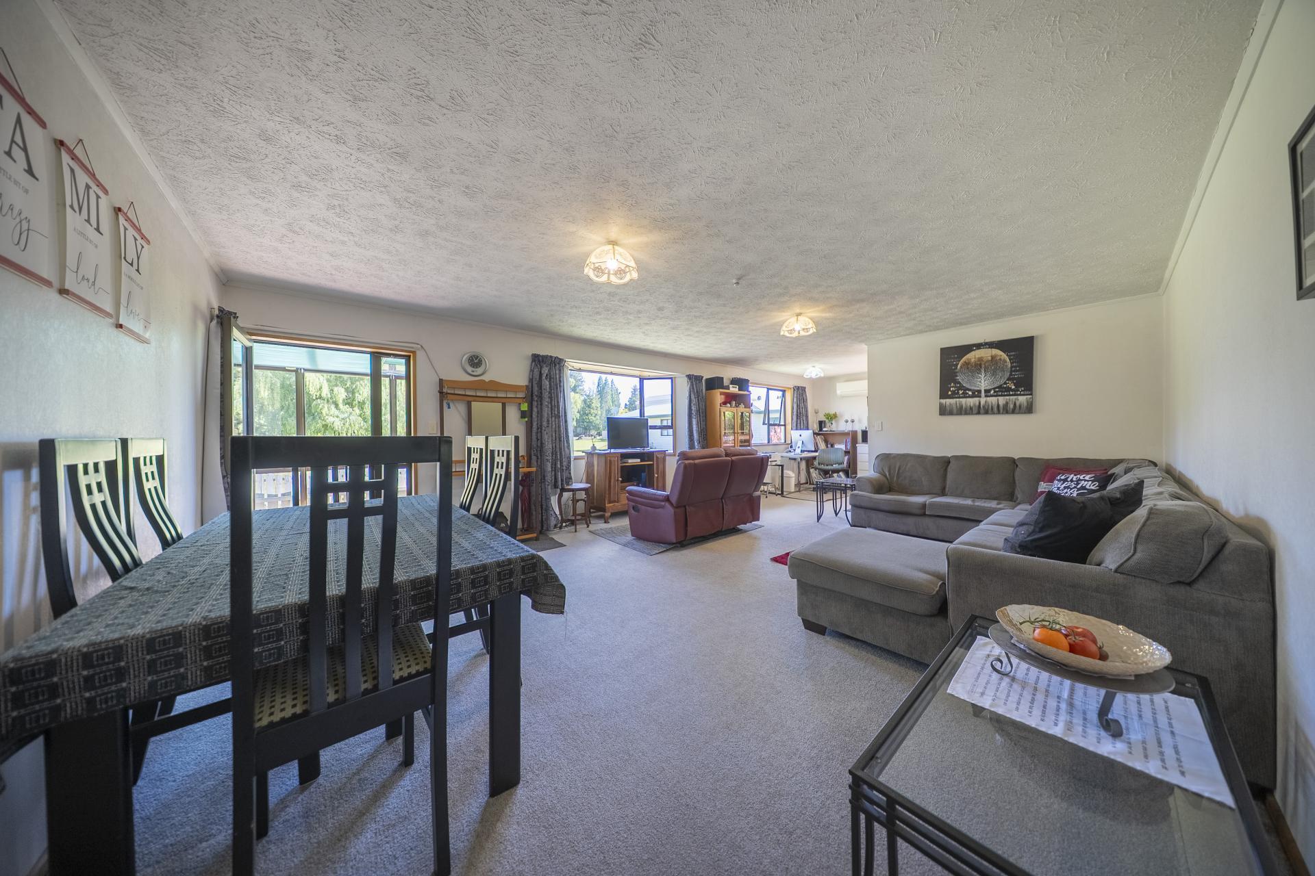 5 Cleddau Street, Te Anau