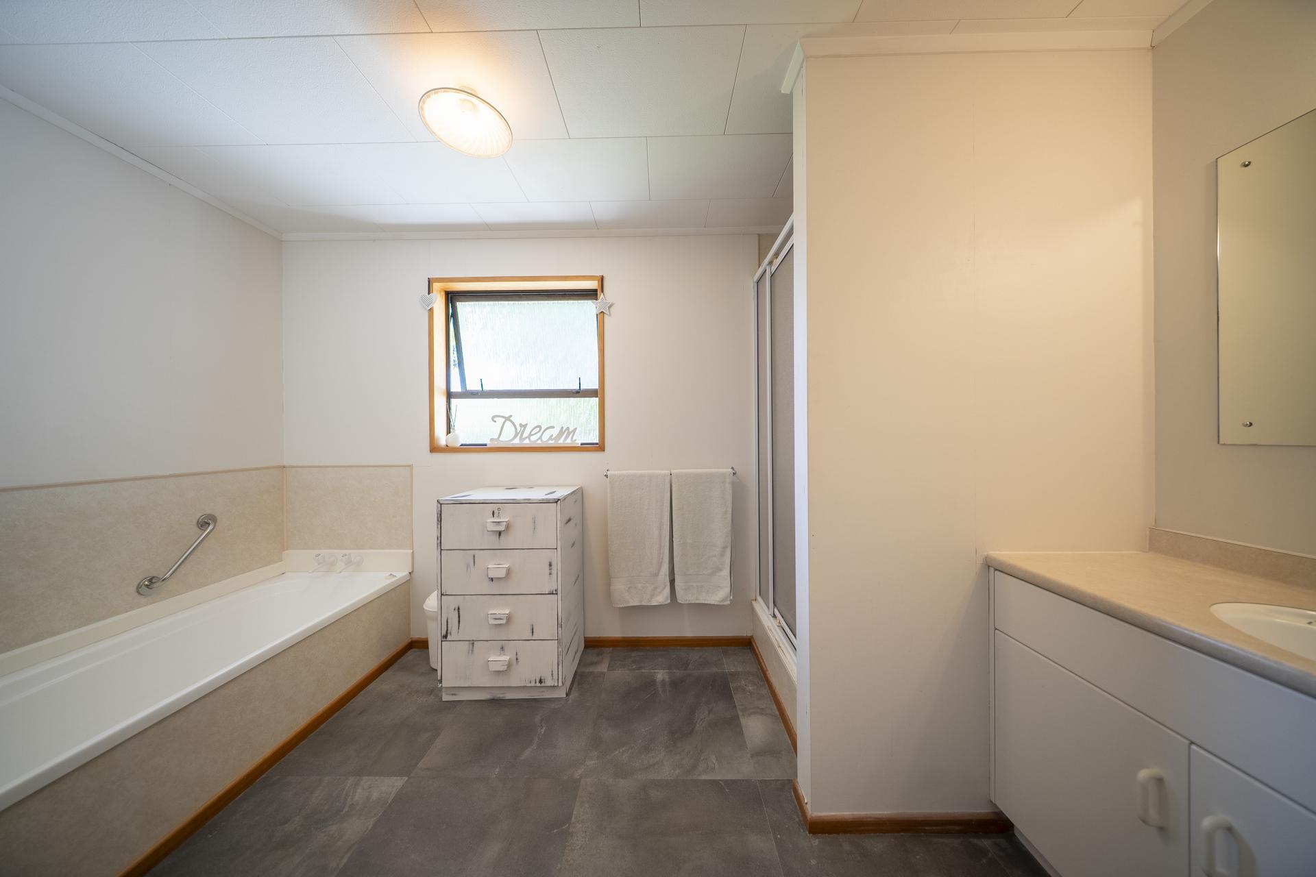 5 Cleddau Street, Te Anau