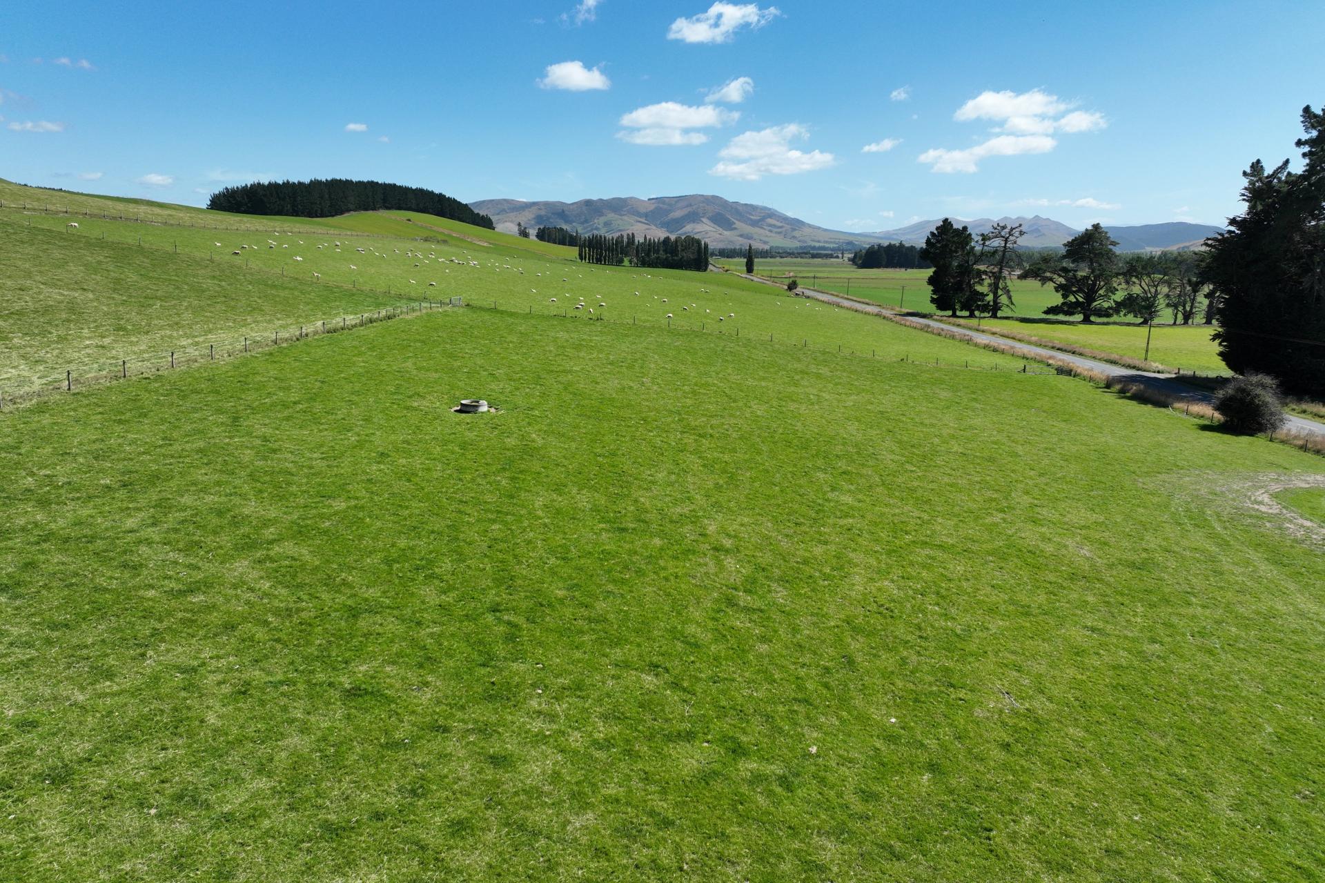 Caroline Valley Road, Dipton