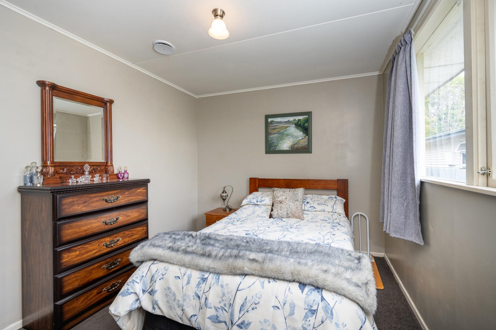 34 Elliott Crescent, Havelock North