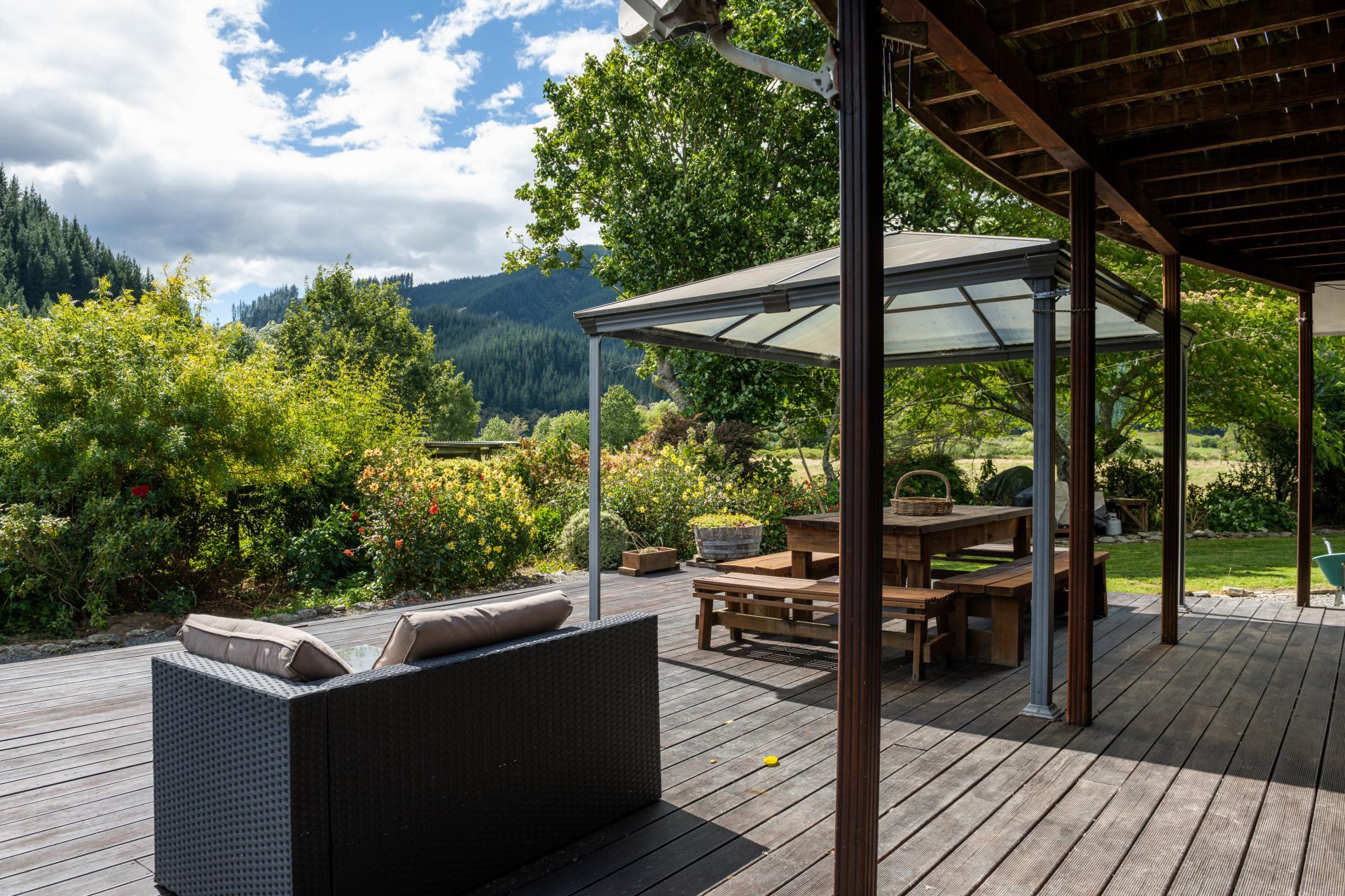 546 Onamalutu Road, Onamalutu