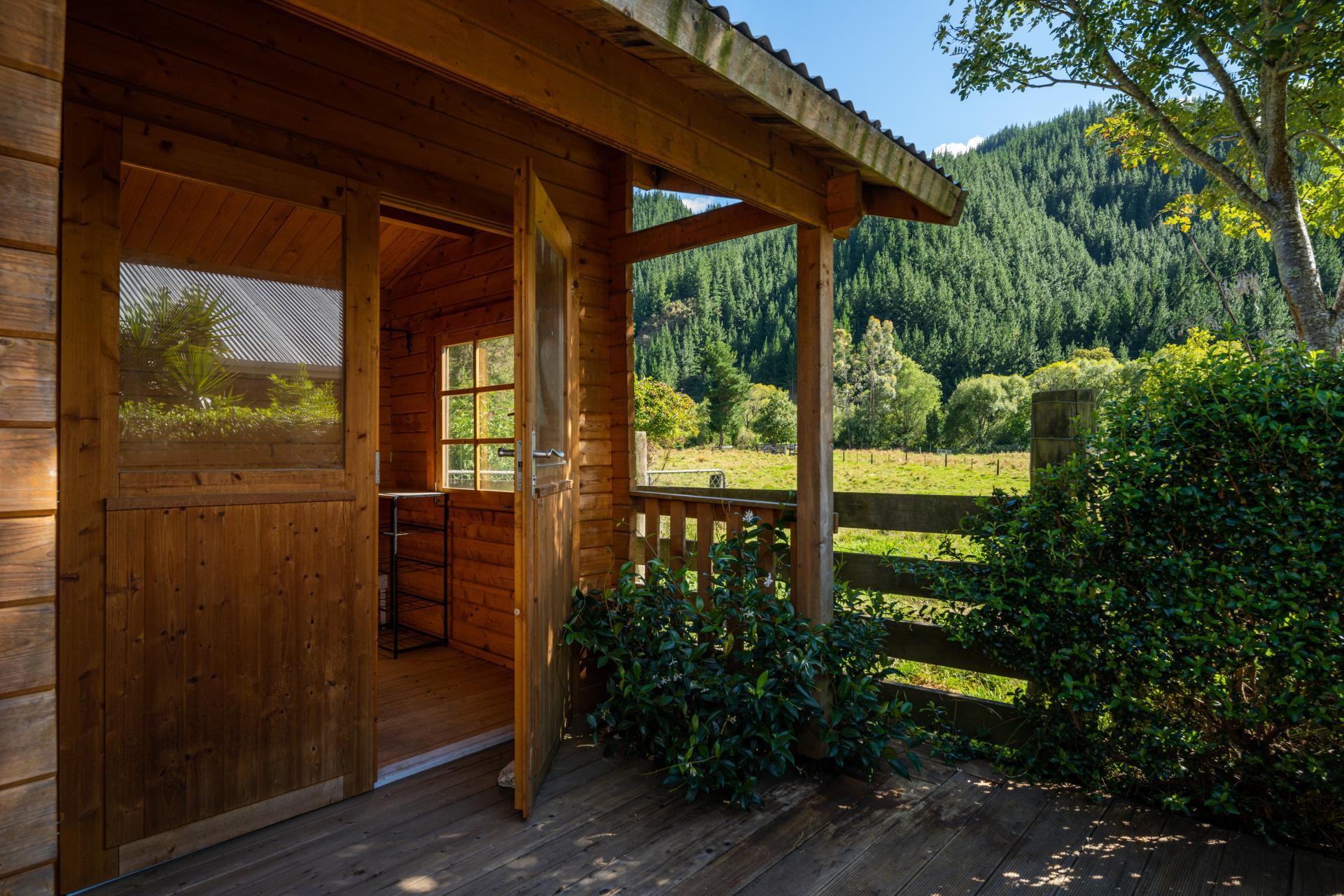 546 Onamalutu Road, Onamalutu