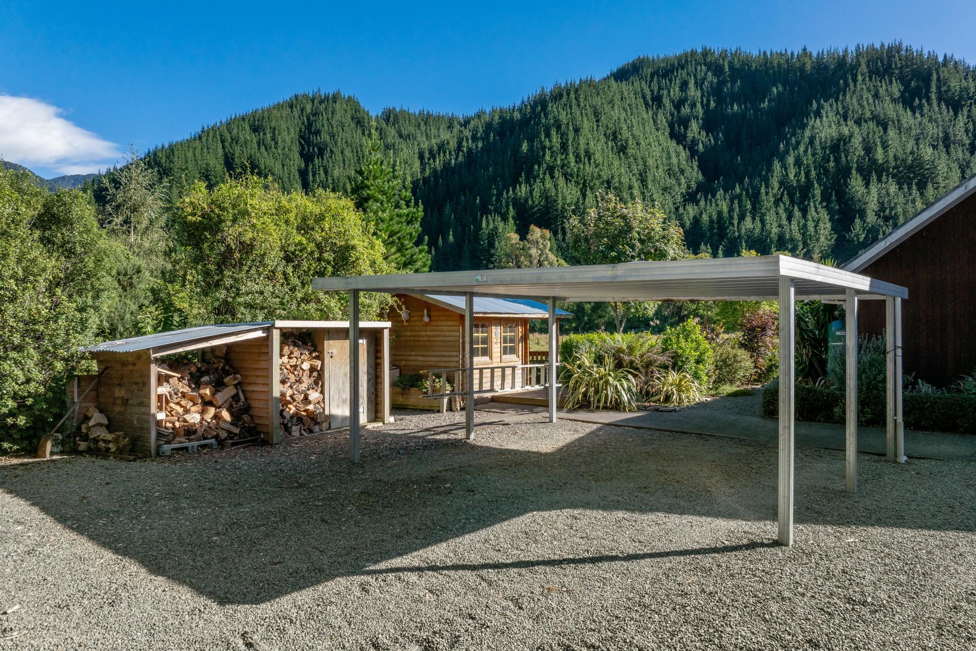 546 Onamalutu Road, Onamalutu