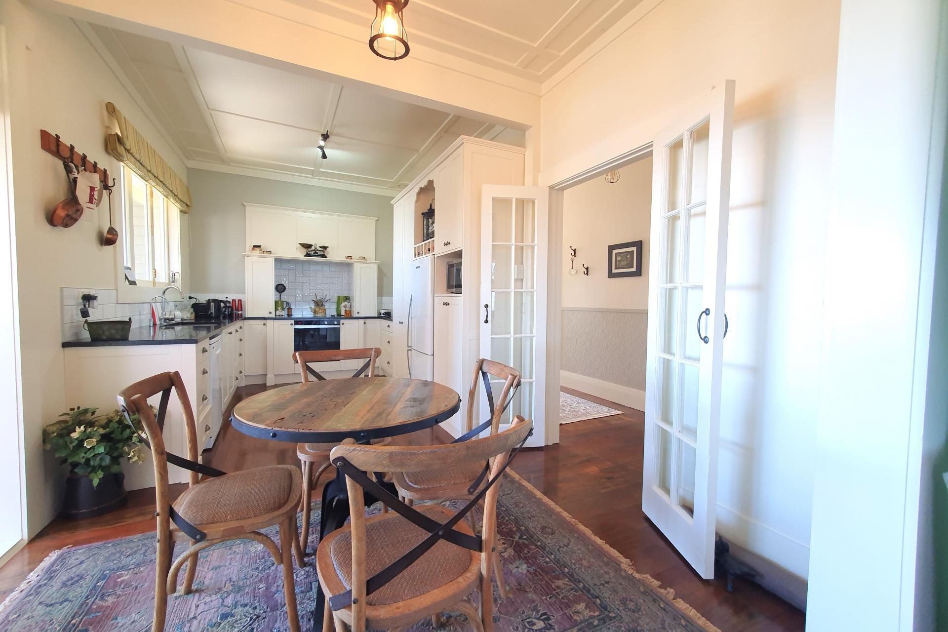 117 Edward Street, Thames