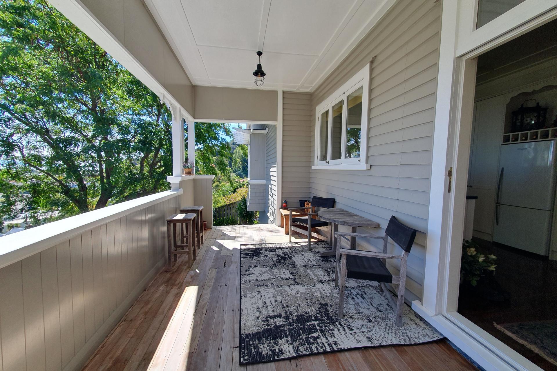 117 Edward Street, Thames