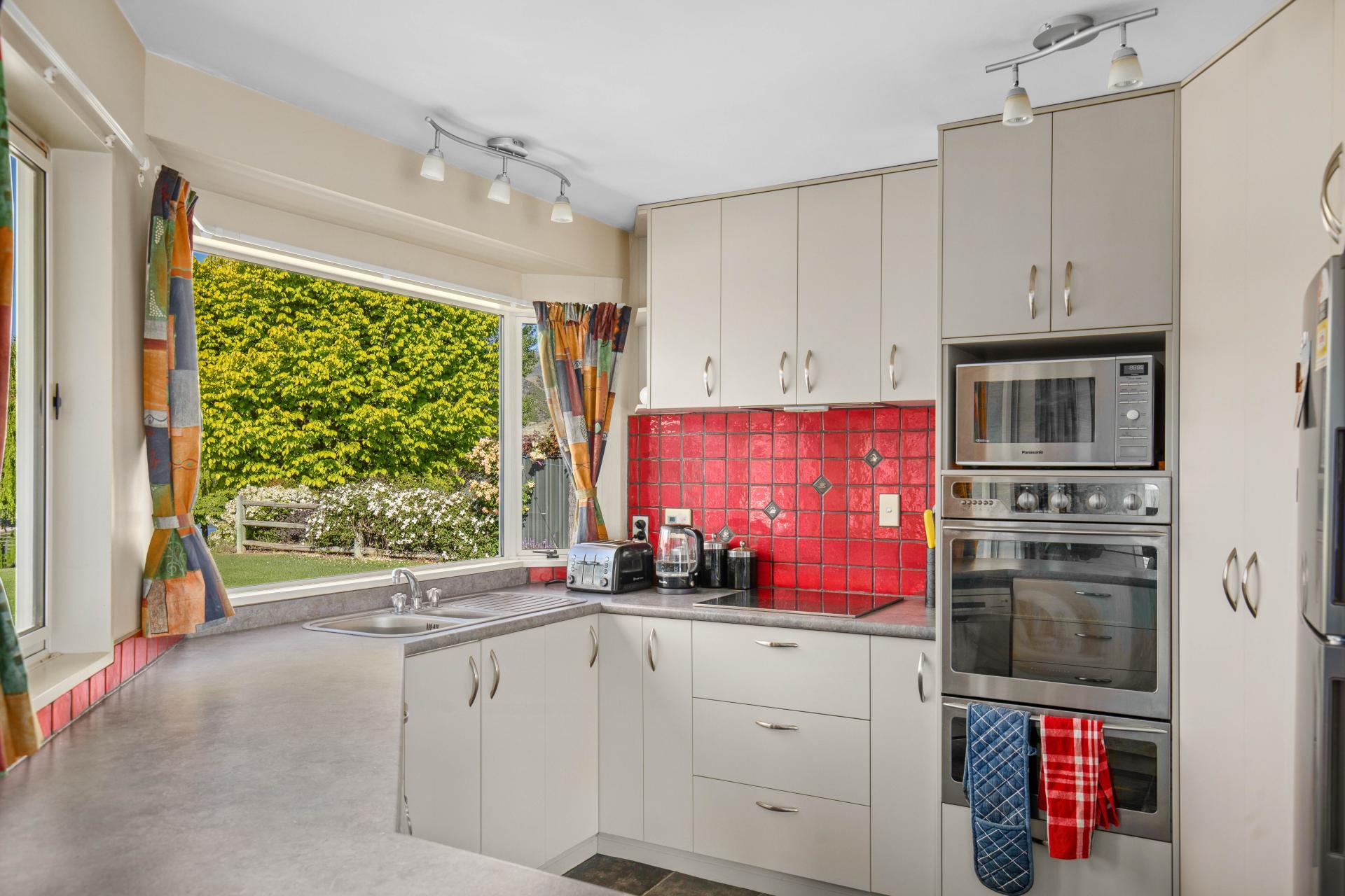 27 Pisa Moorings Road, Cromwell