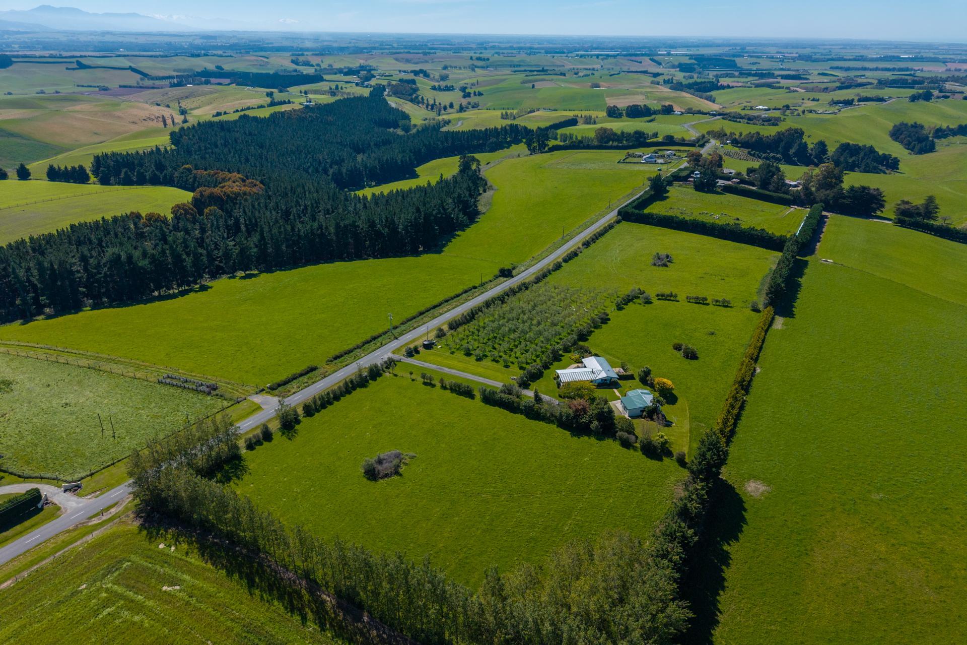 801 Rolling Ridges Road, Levels Valley