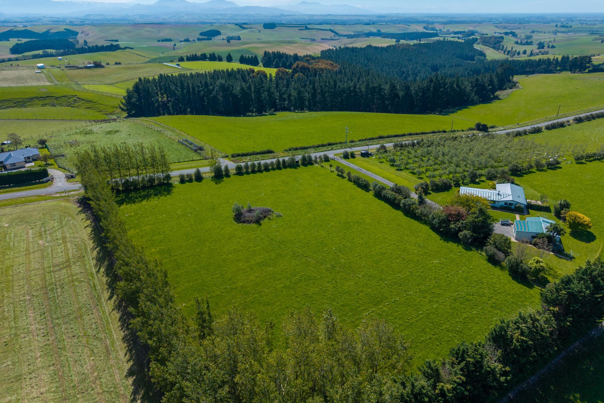 801 Rolling Ridges Road, Levels Valley