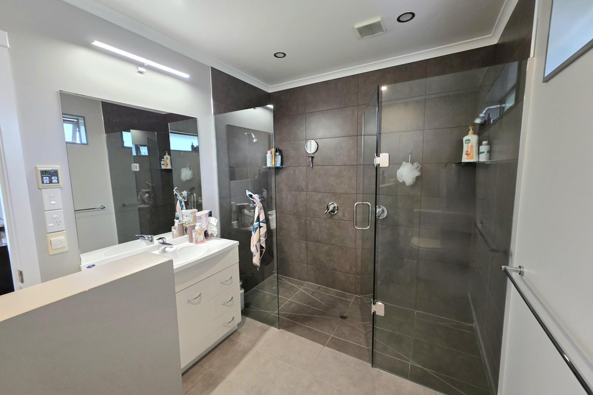 2 Blue Stone Drive, Waiareka Junction