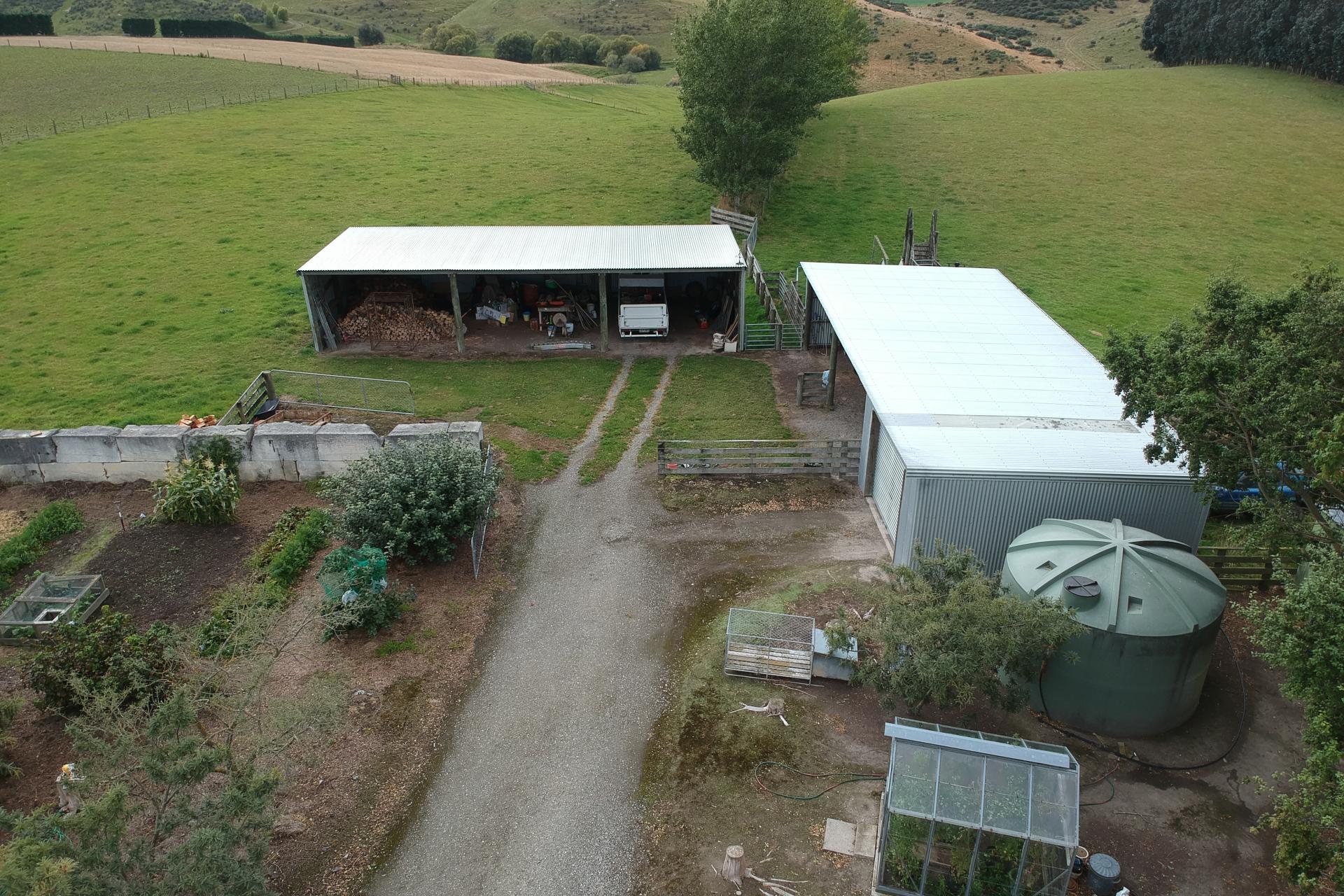 374 Airedale Road, Weston