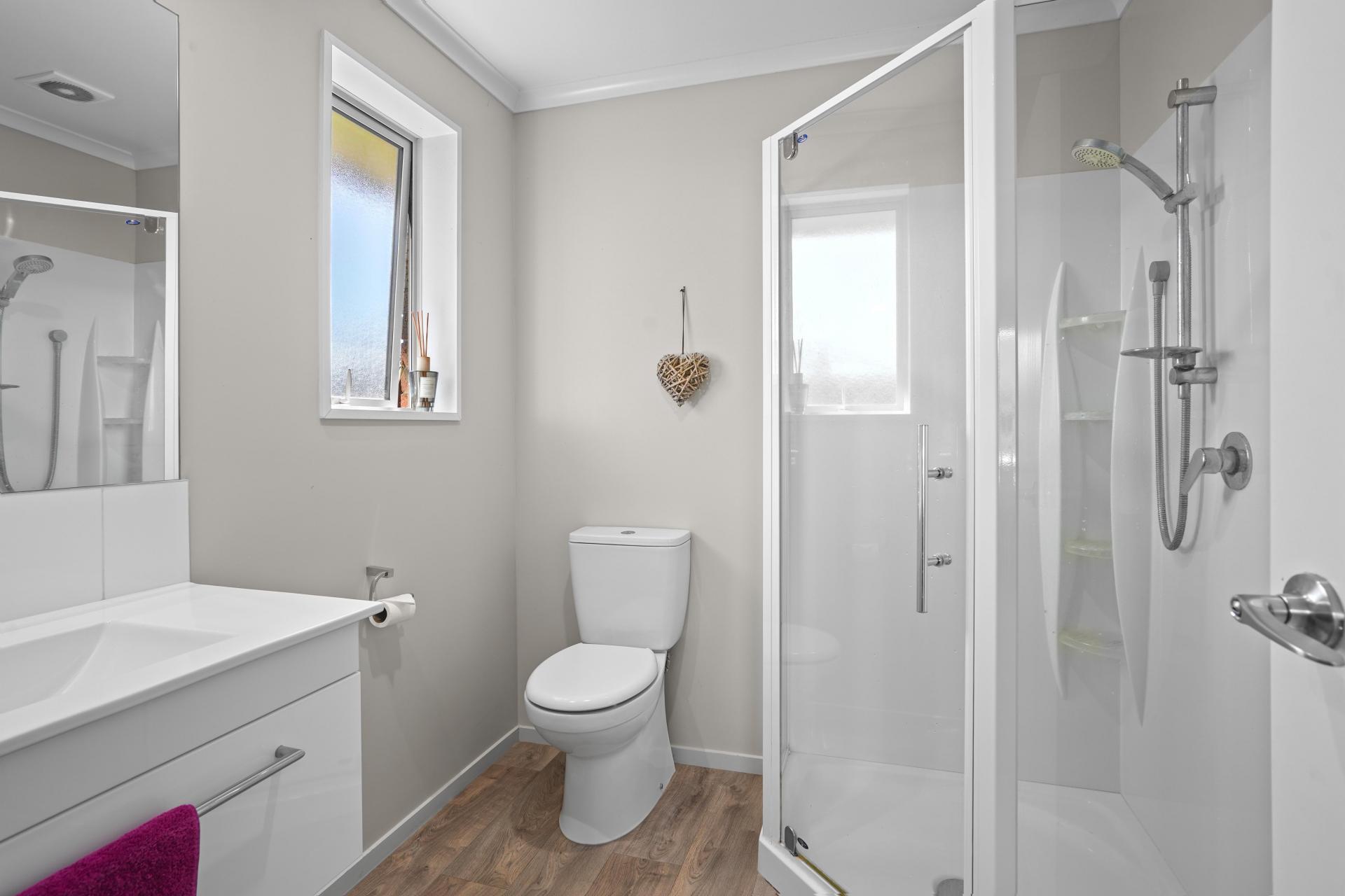 Unit 8, 17 Wineberry Avenue, Amberley