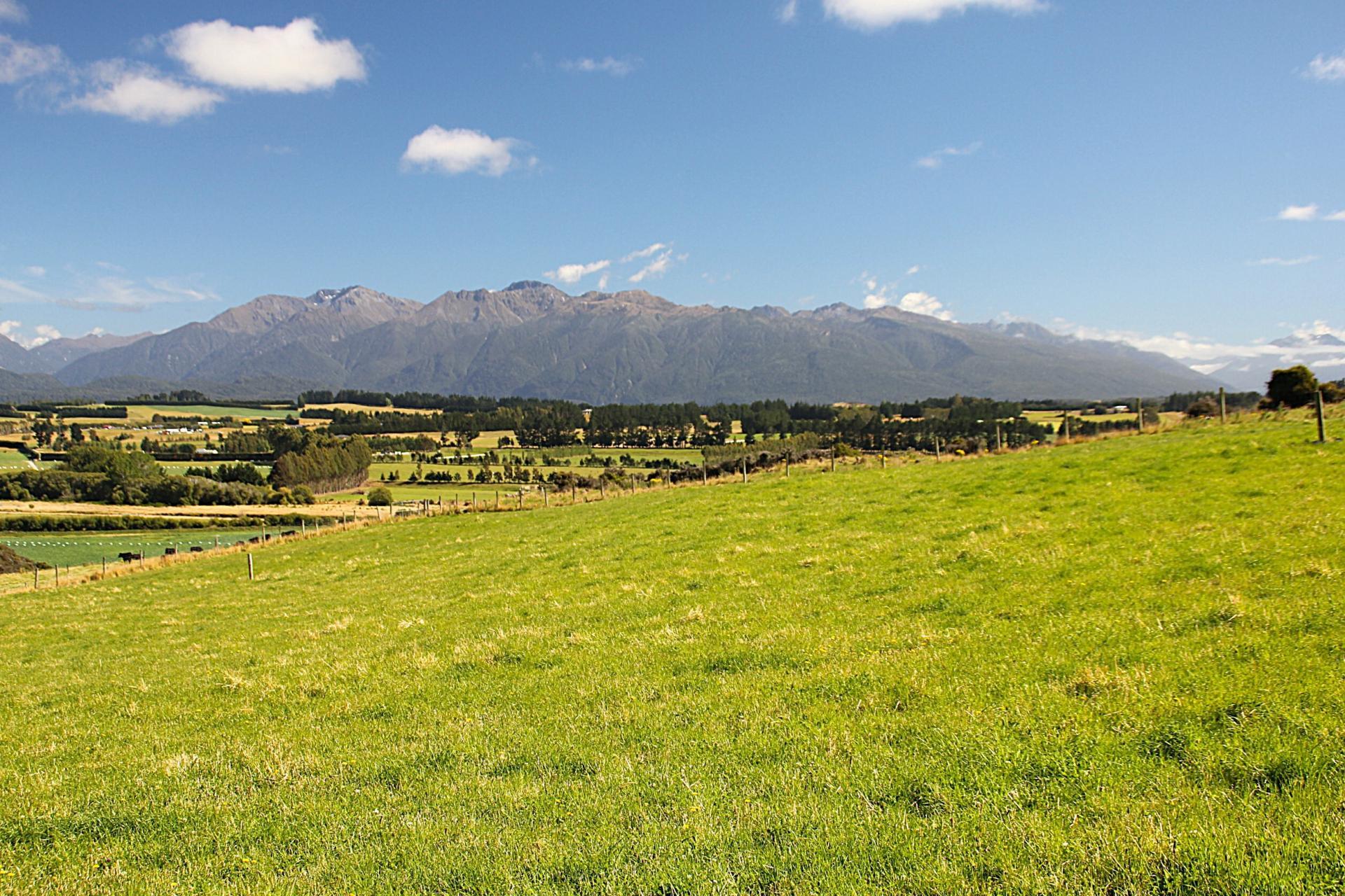 65 Ridgedale Road, Te Anau