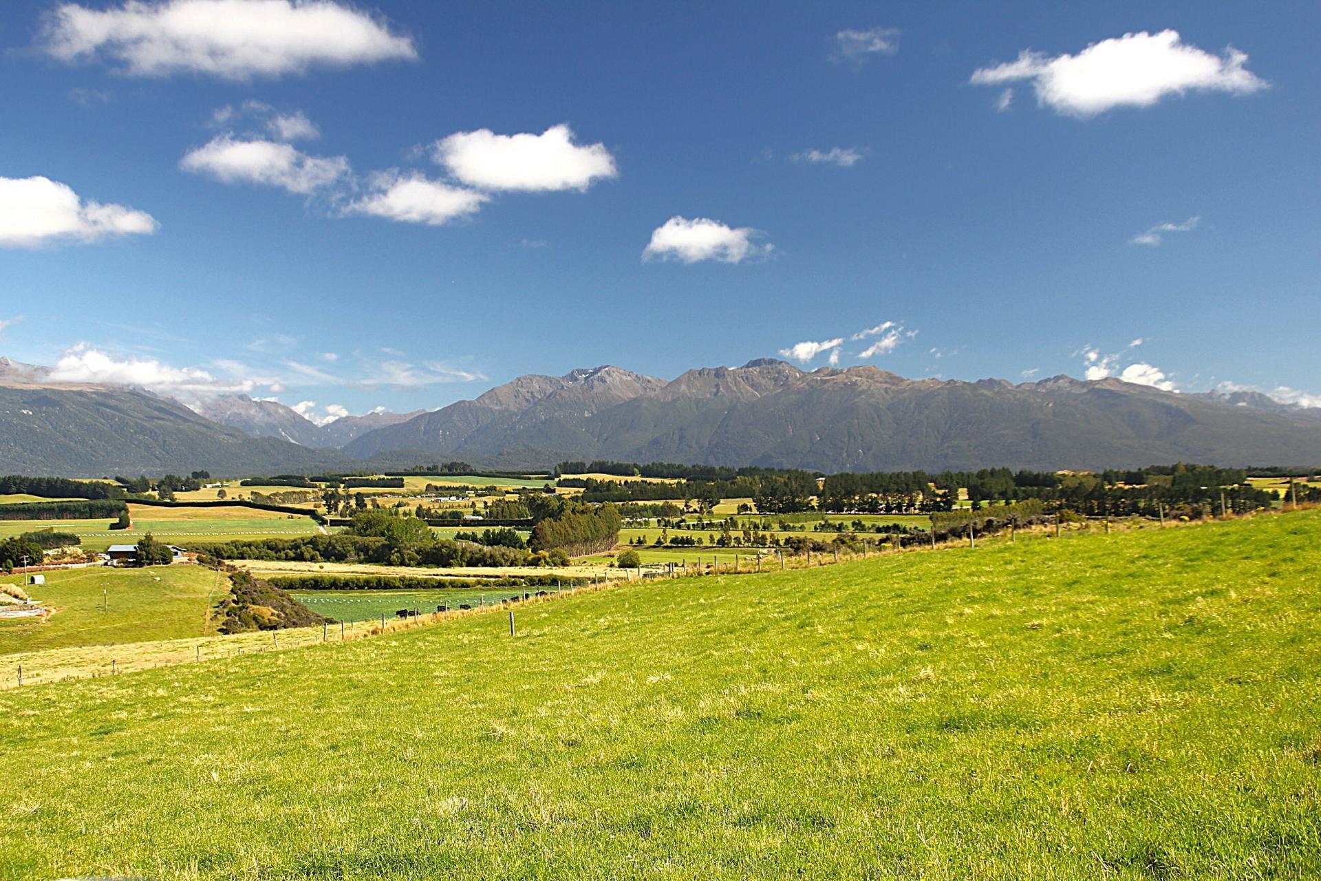 65 Ridgedale Road, Te Anau