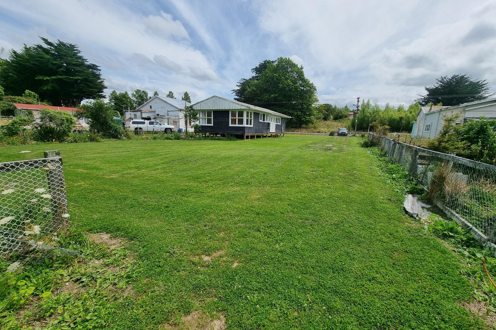 10767A Route 52, Pongaroa