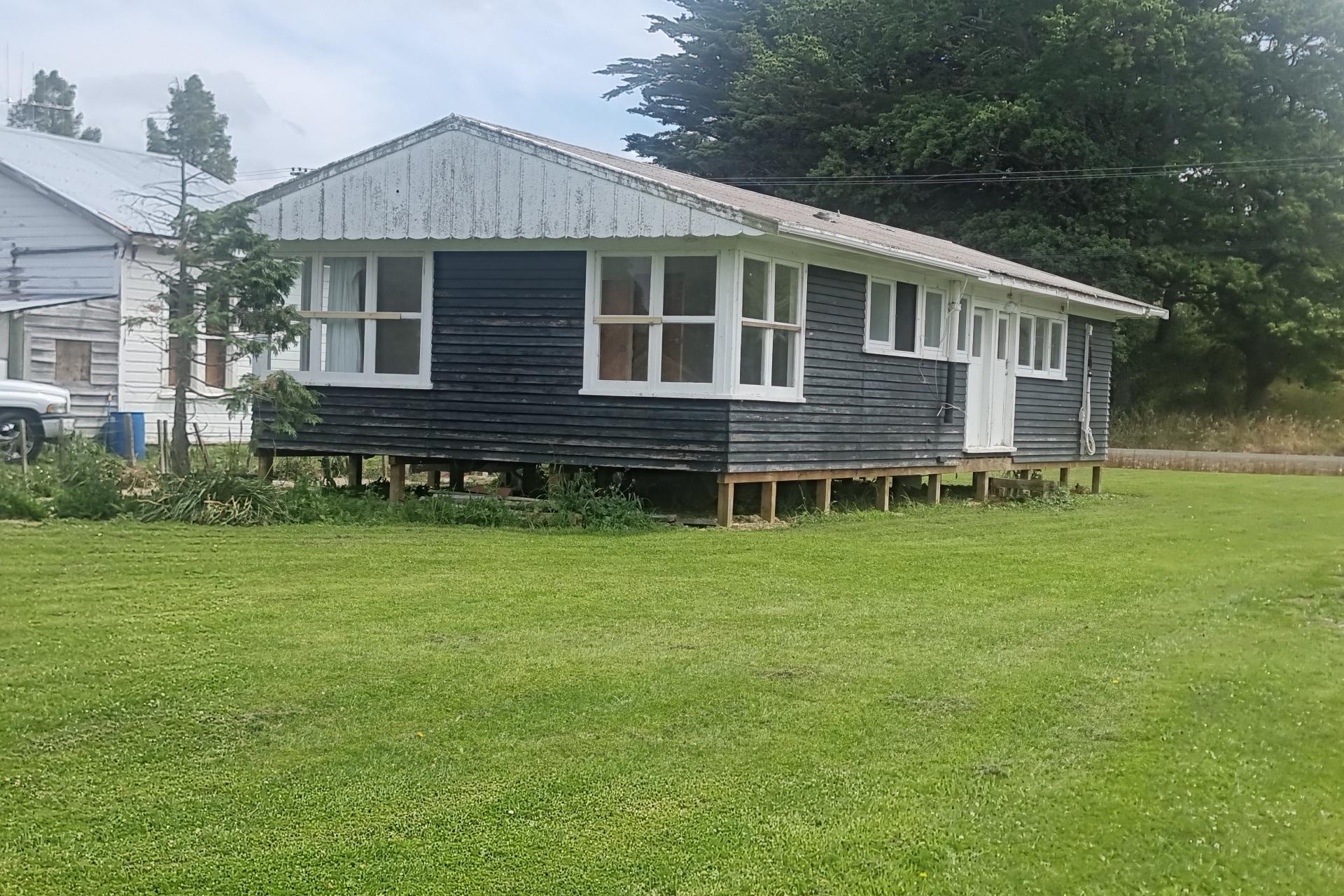 10767A Route 52, Pongaroa