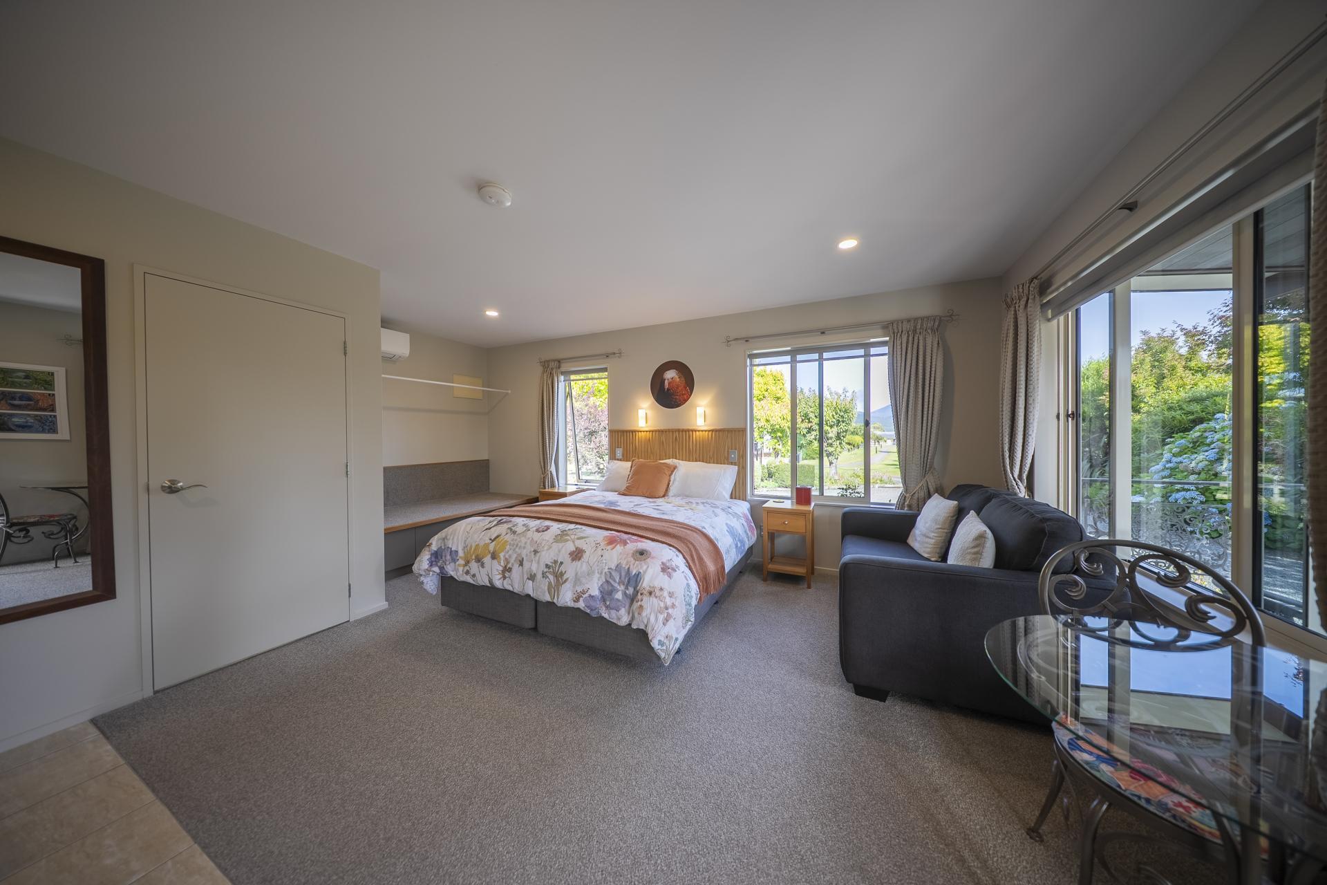 13 and 15 Melland Place, Te Anau