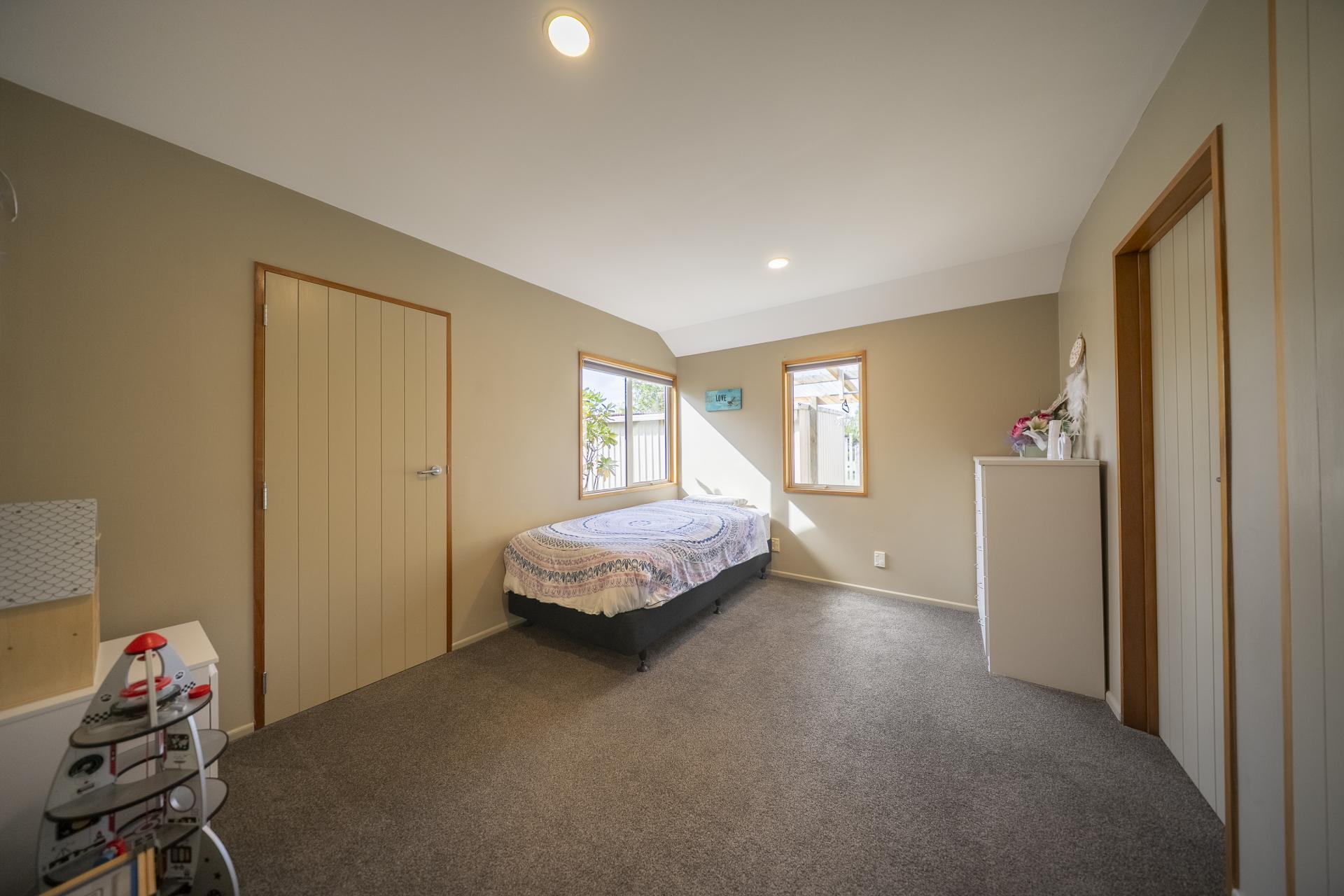 13 and 15 Melland Place, Te Anau