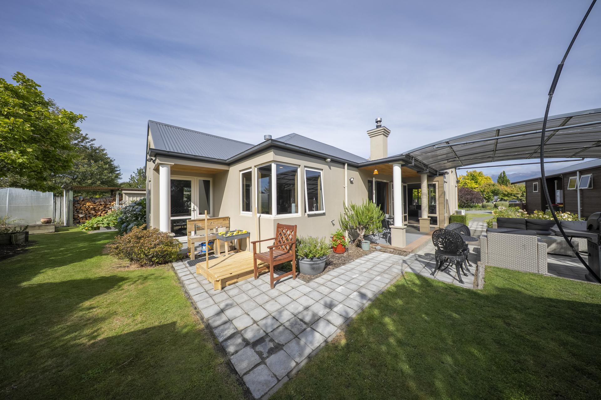 13 and 15 Melland Place, Te Anau