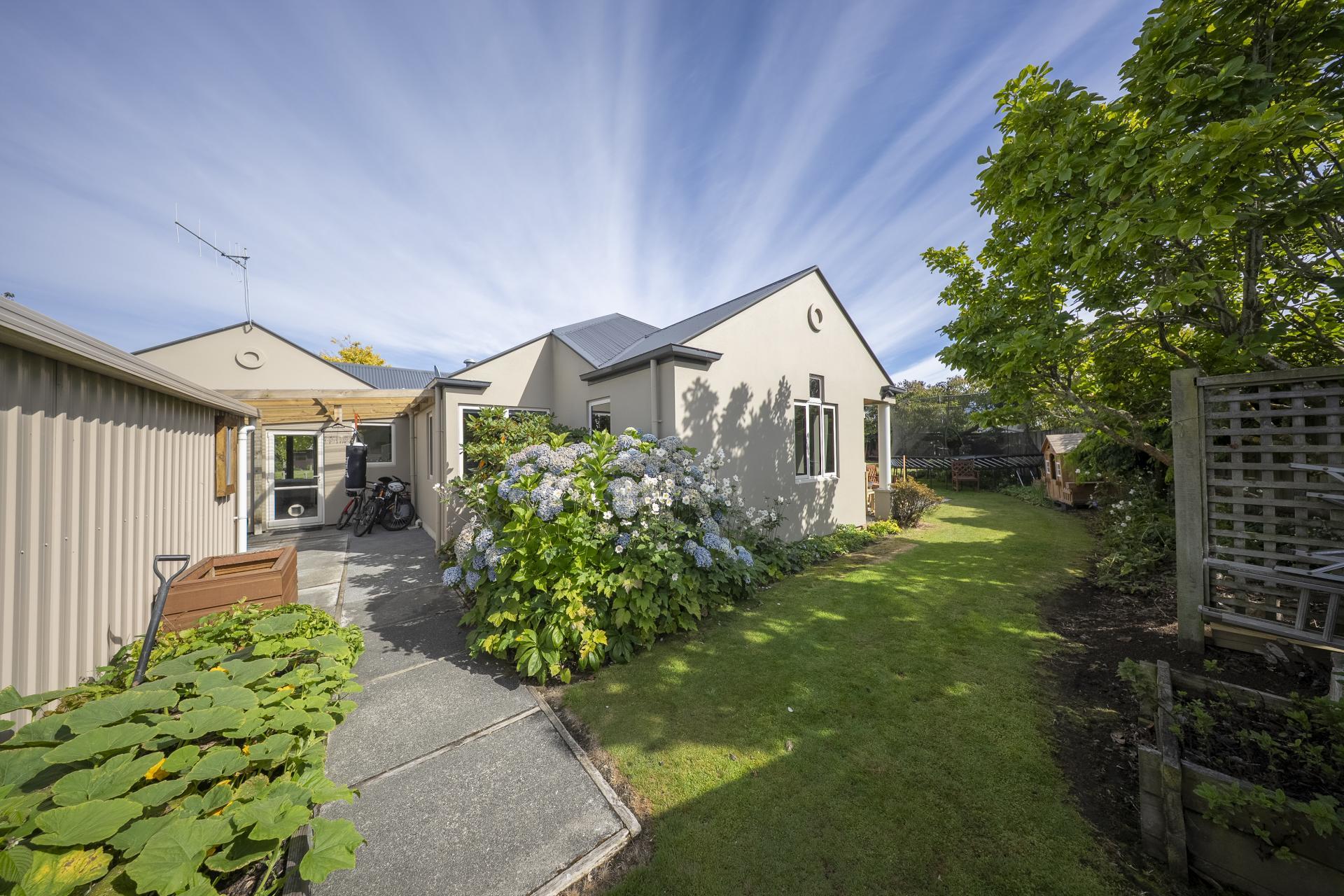 13 and 15 Melland Place, Te Anau