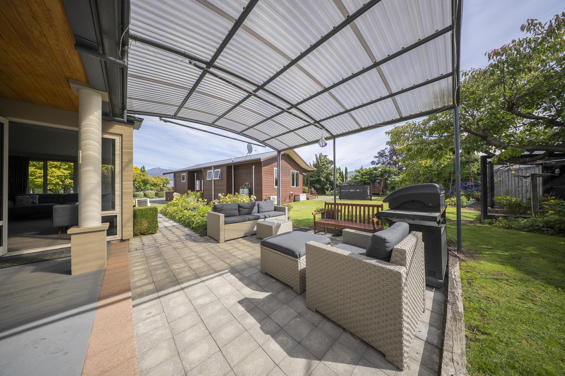 13 and 15 Melland Place, Te Anau