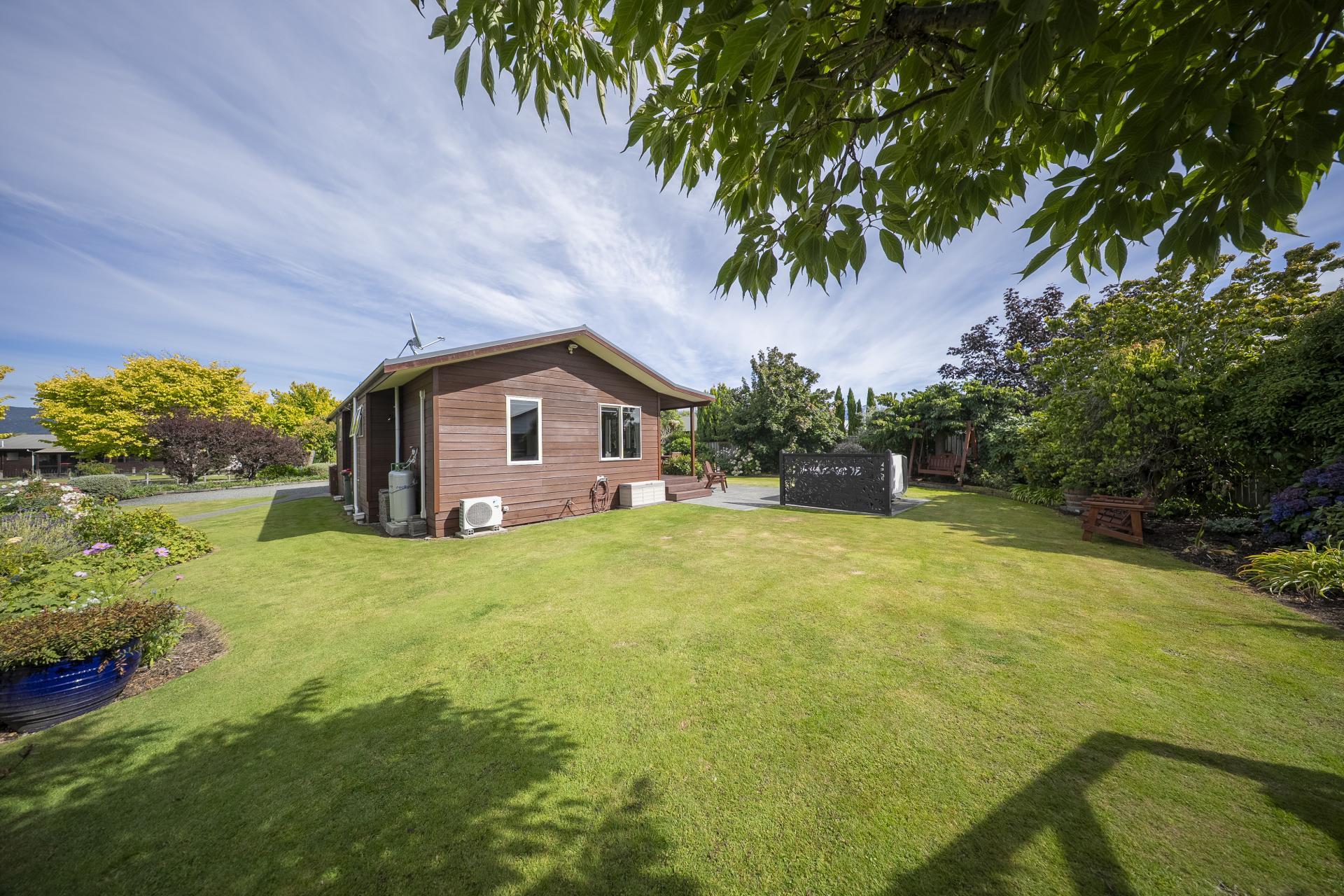 13 and 15 Melland Place, Te Anau