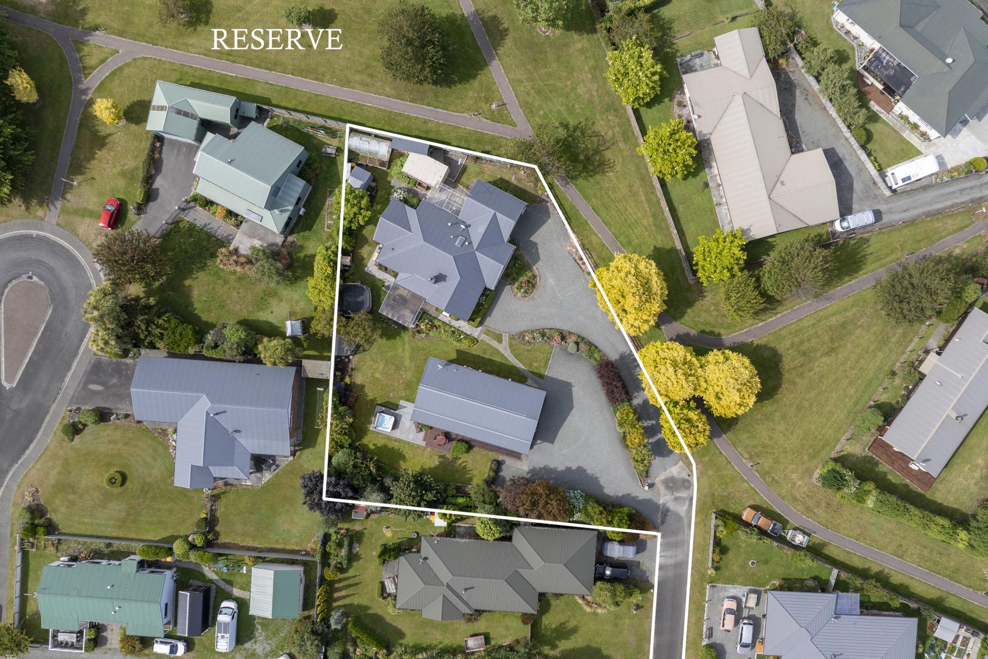 13 and 15 Melland Place, Te Anau