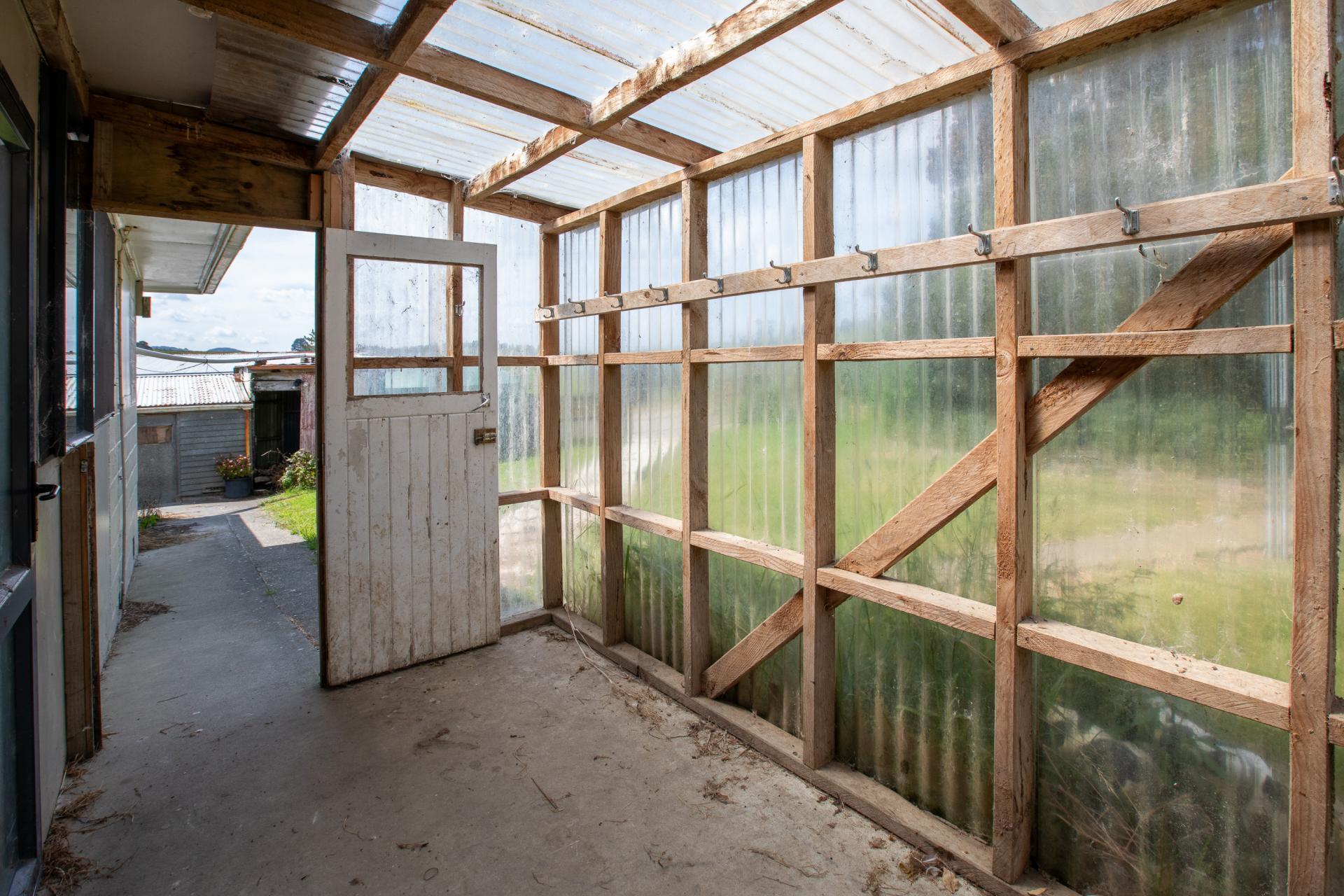 95 Mason Road, Maromaku