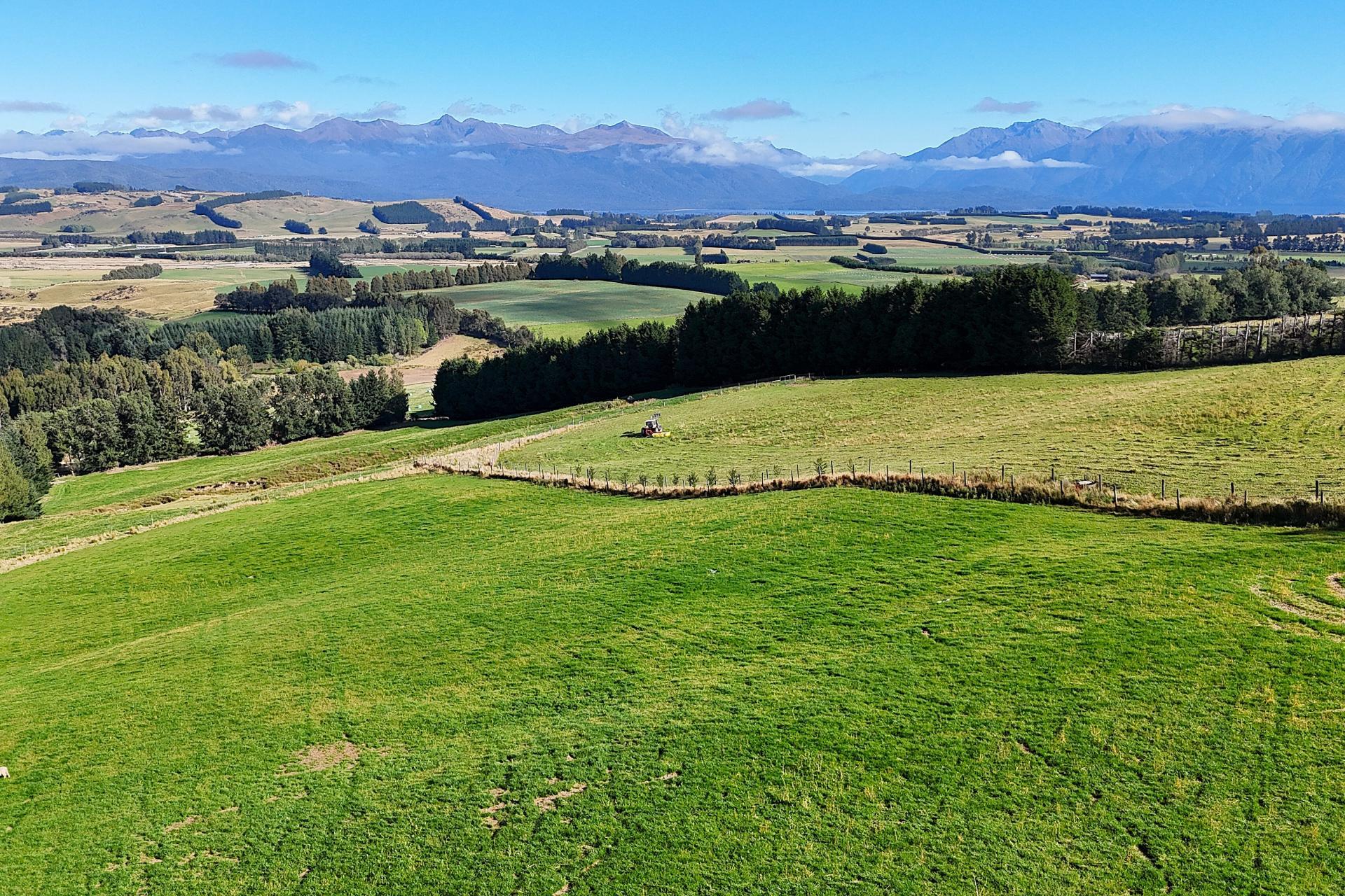 126 Ridgedale Road, Te Anau