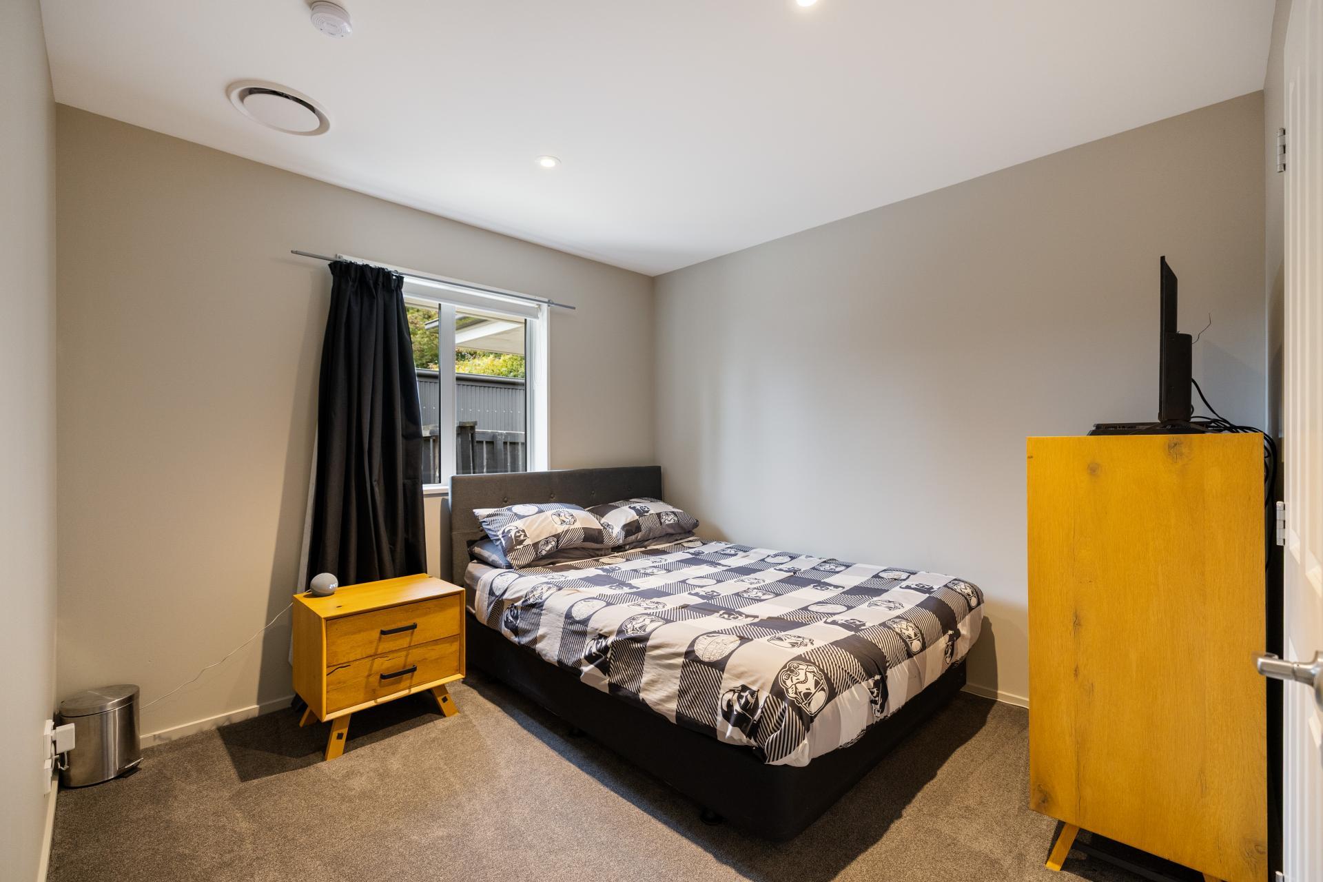 9 John Leith Place, Leithfield