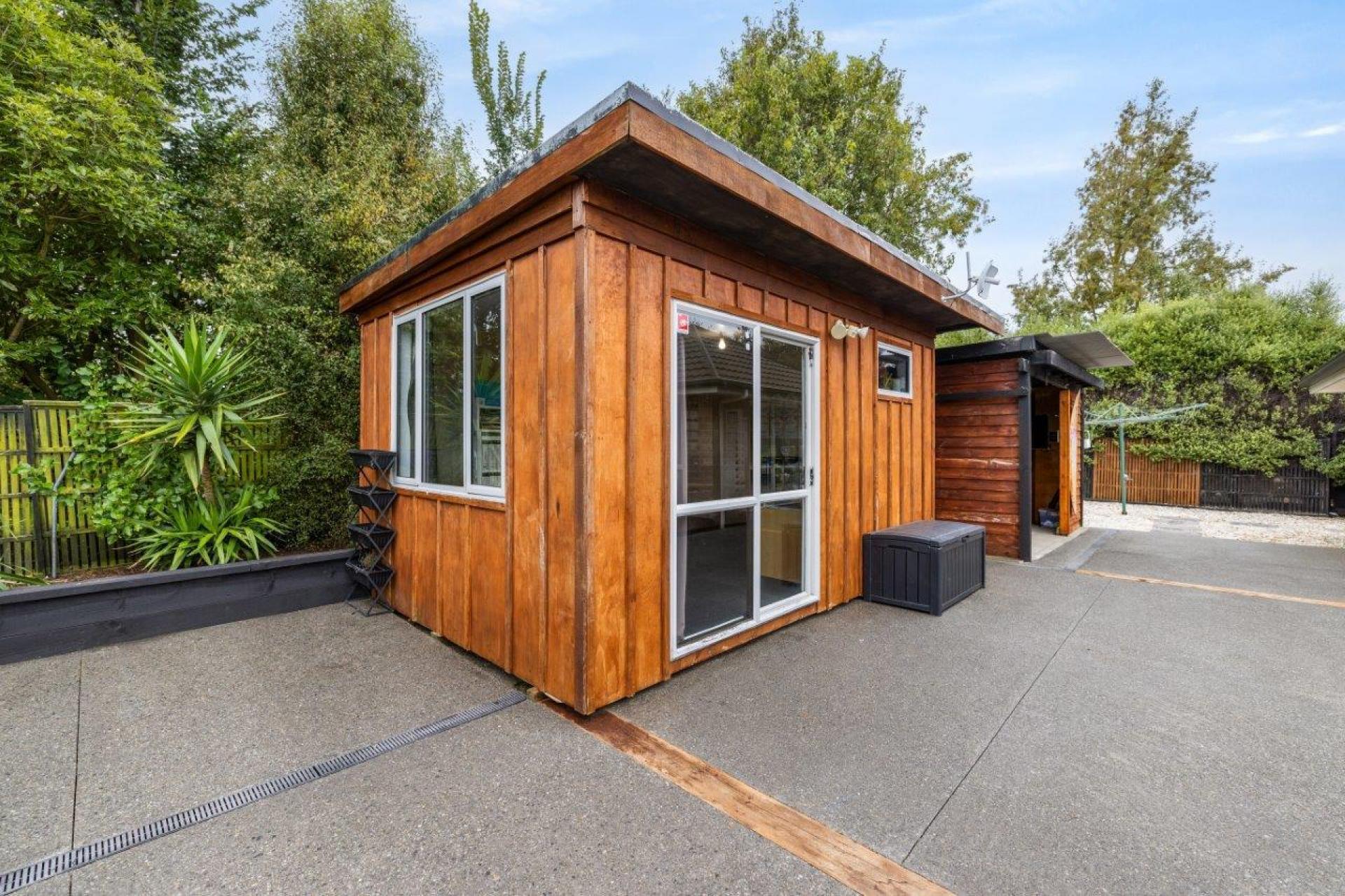 9 John Leith Place, Leithfield