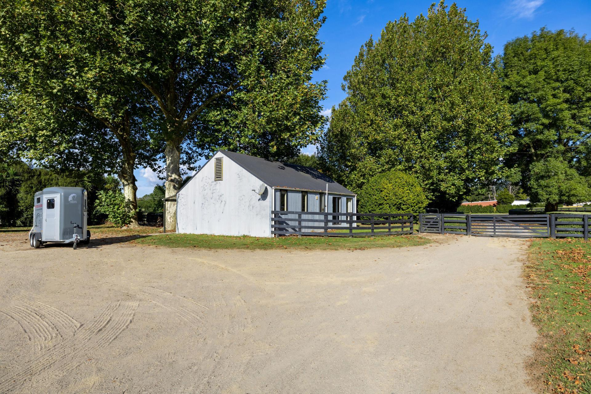 383 Matangi Road, Matangi