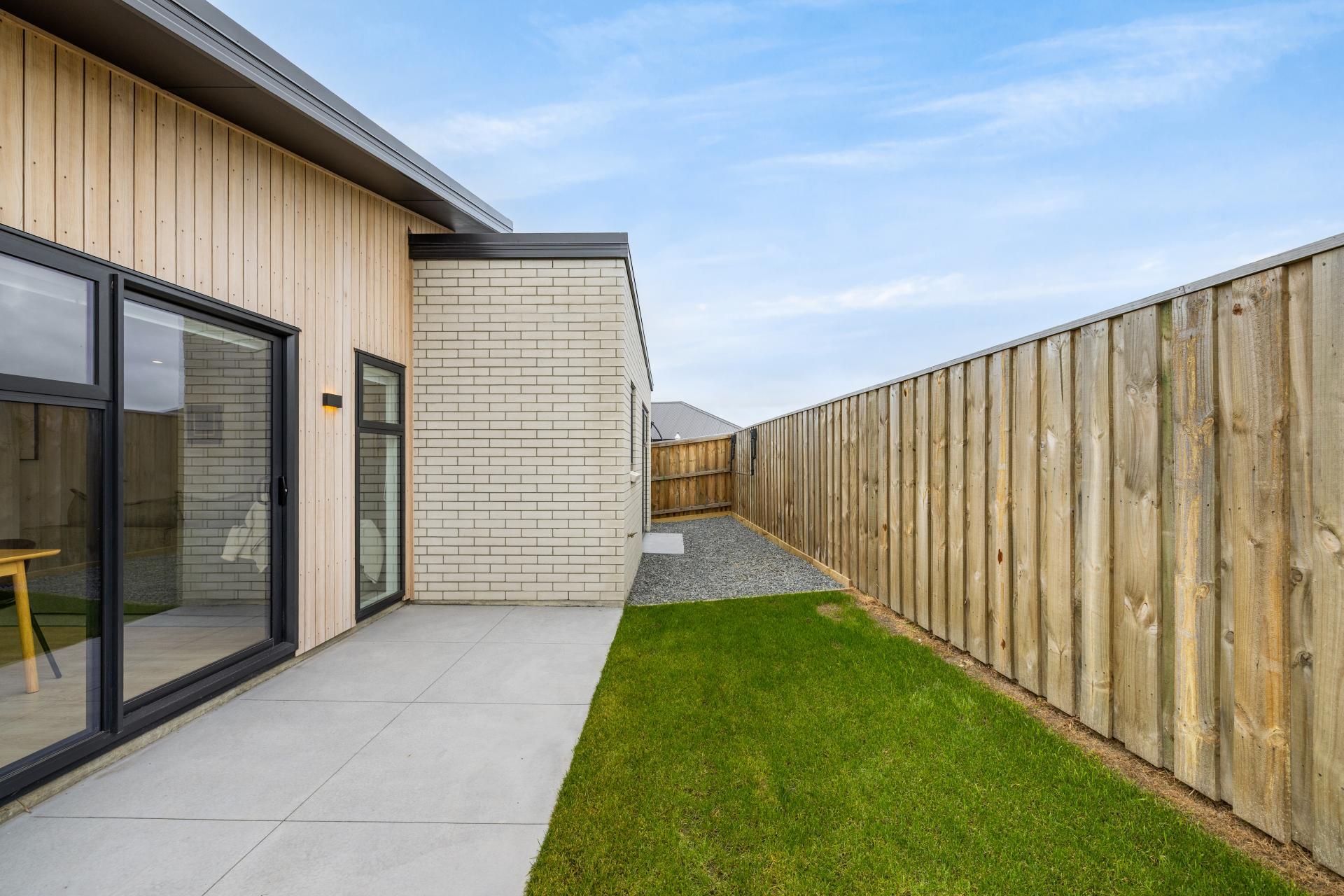 11-17 Greig Crescent - Lifestyle Villas, Amberley