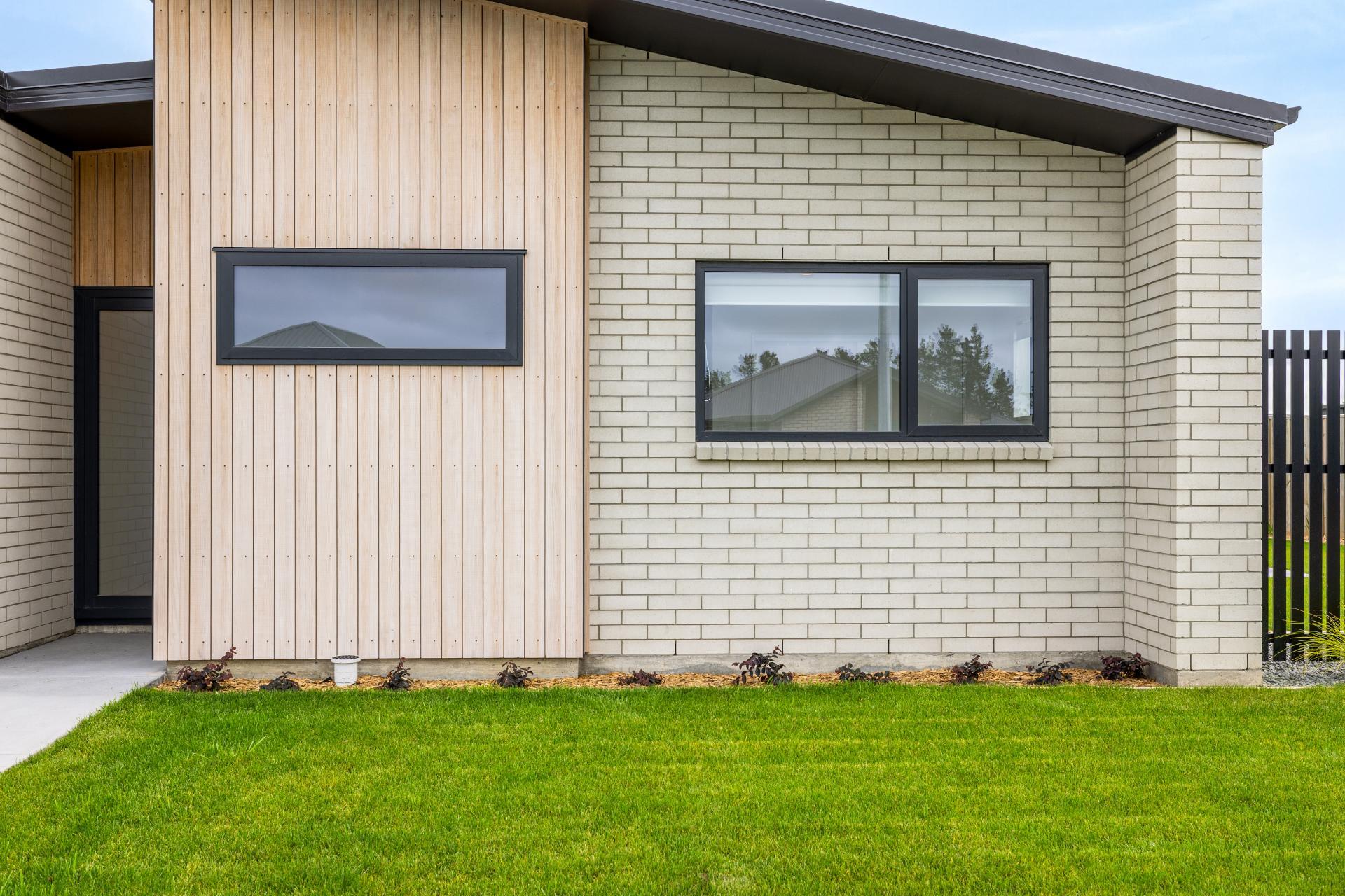 11-17 Greig Crescent - Lifestyle Villas, Amberley