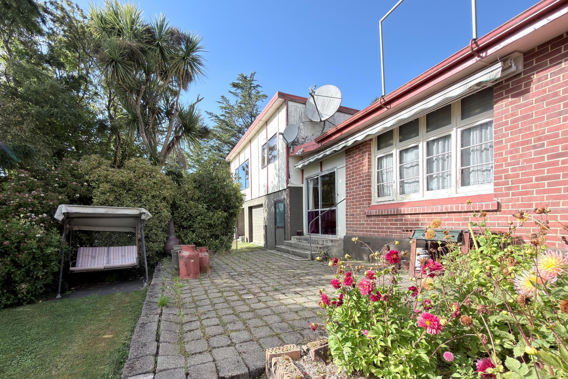 226 Mokoreta Tahakopa Road, Wyndham