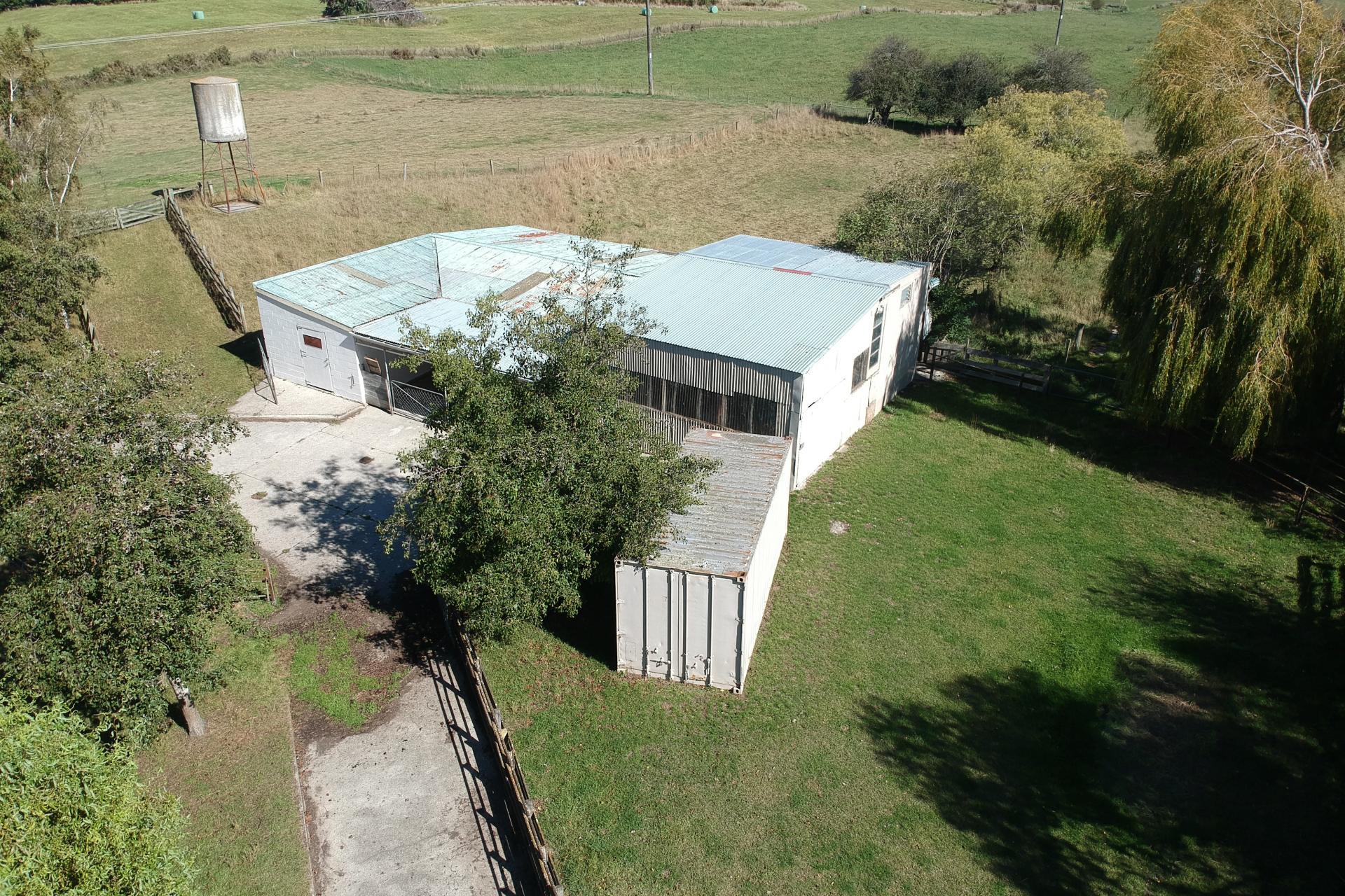 33 Devils Bridge Road, Weston