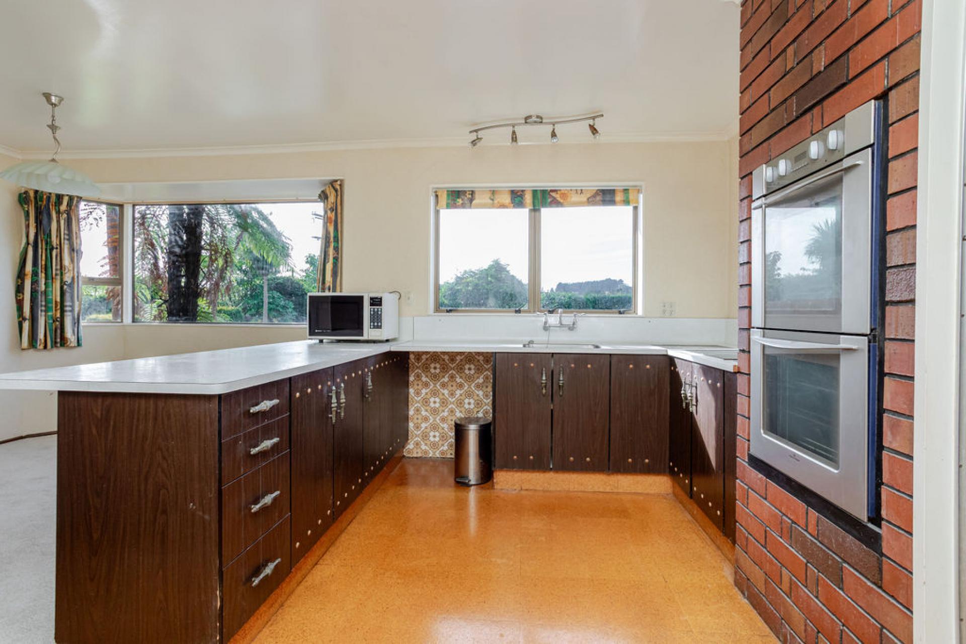 81924 State Highway 2, Pahiatua