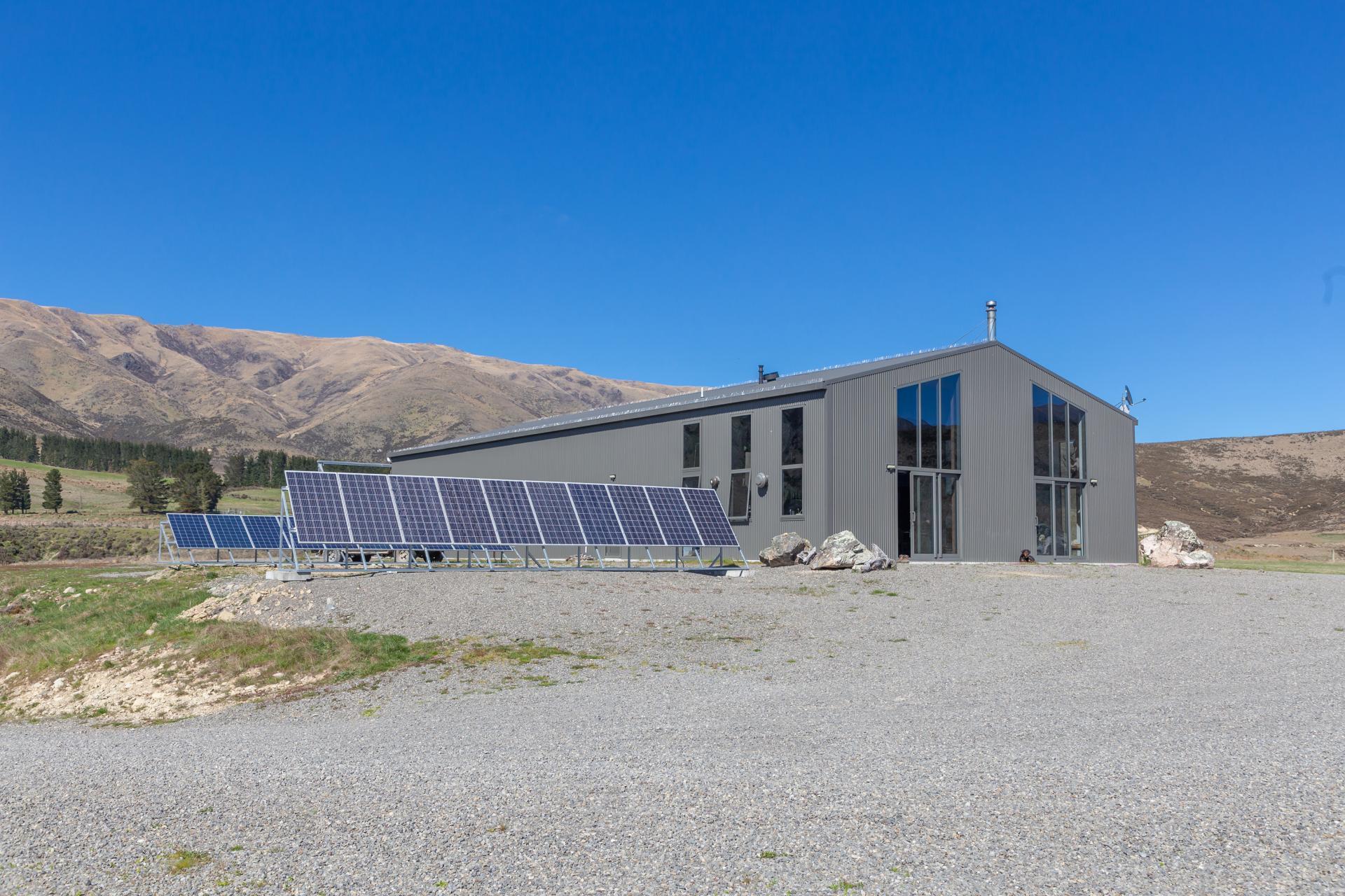 3733 Lees Valley Road, Lees Valley