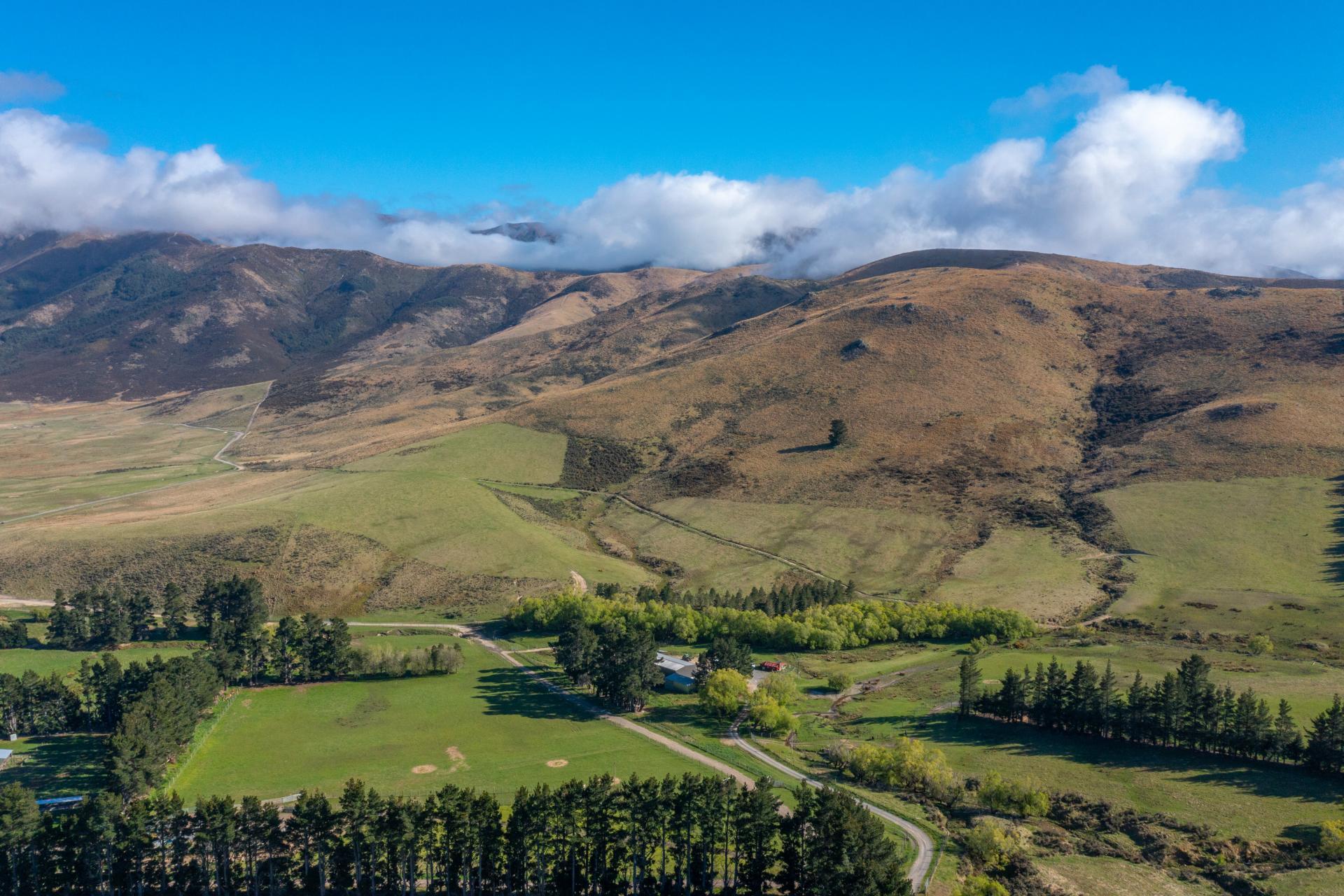 3733 Lees Valley Road, Lees Valley