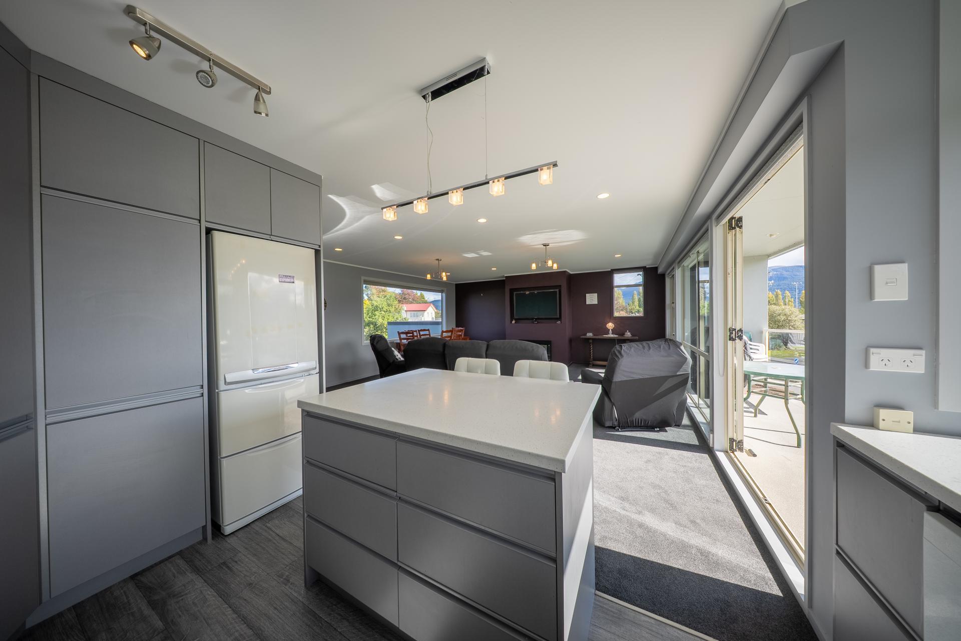 80 Bligh Street, Te Anau