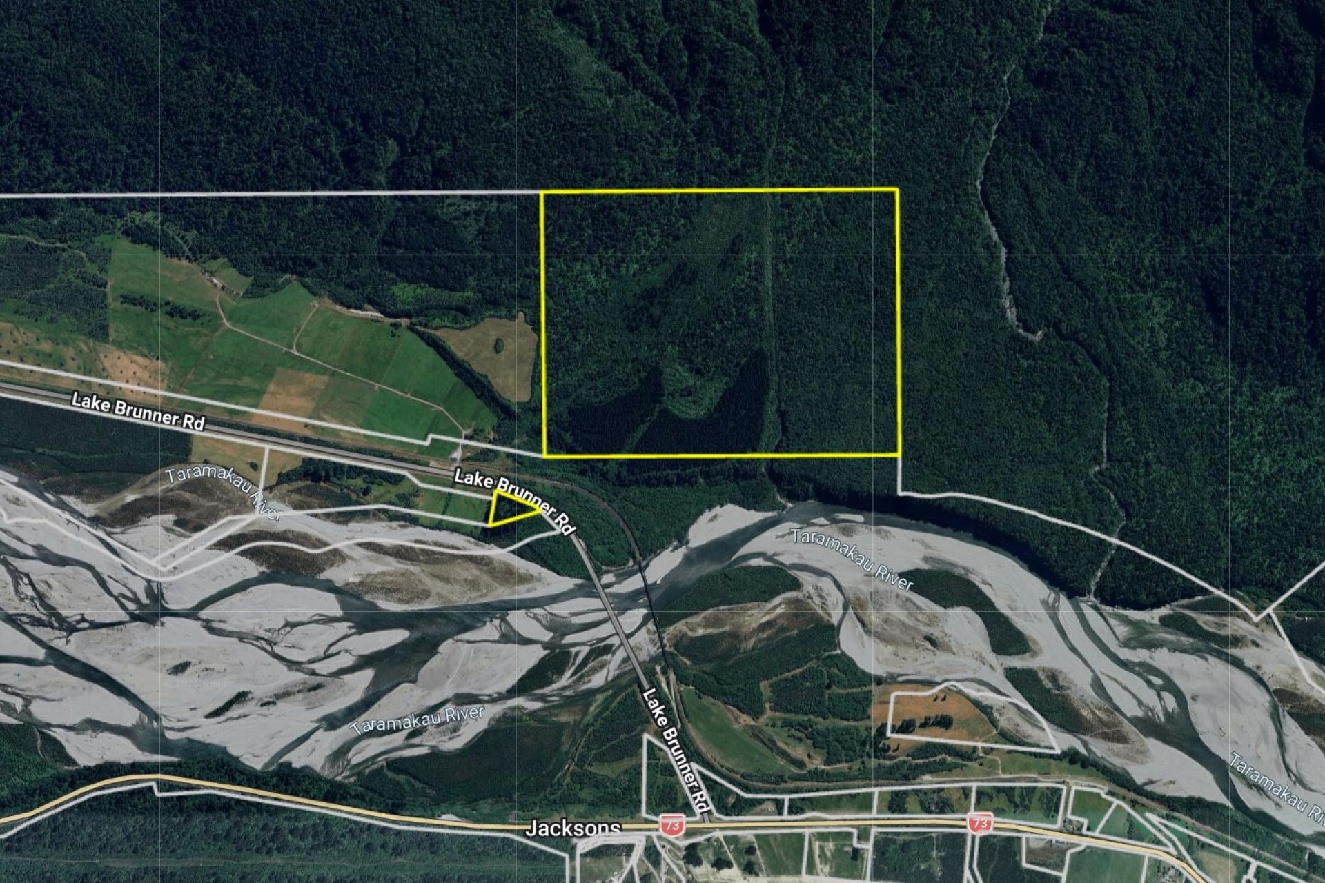 Bell Hill Road, Inchbonnie