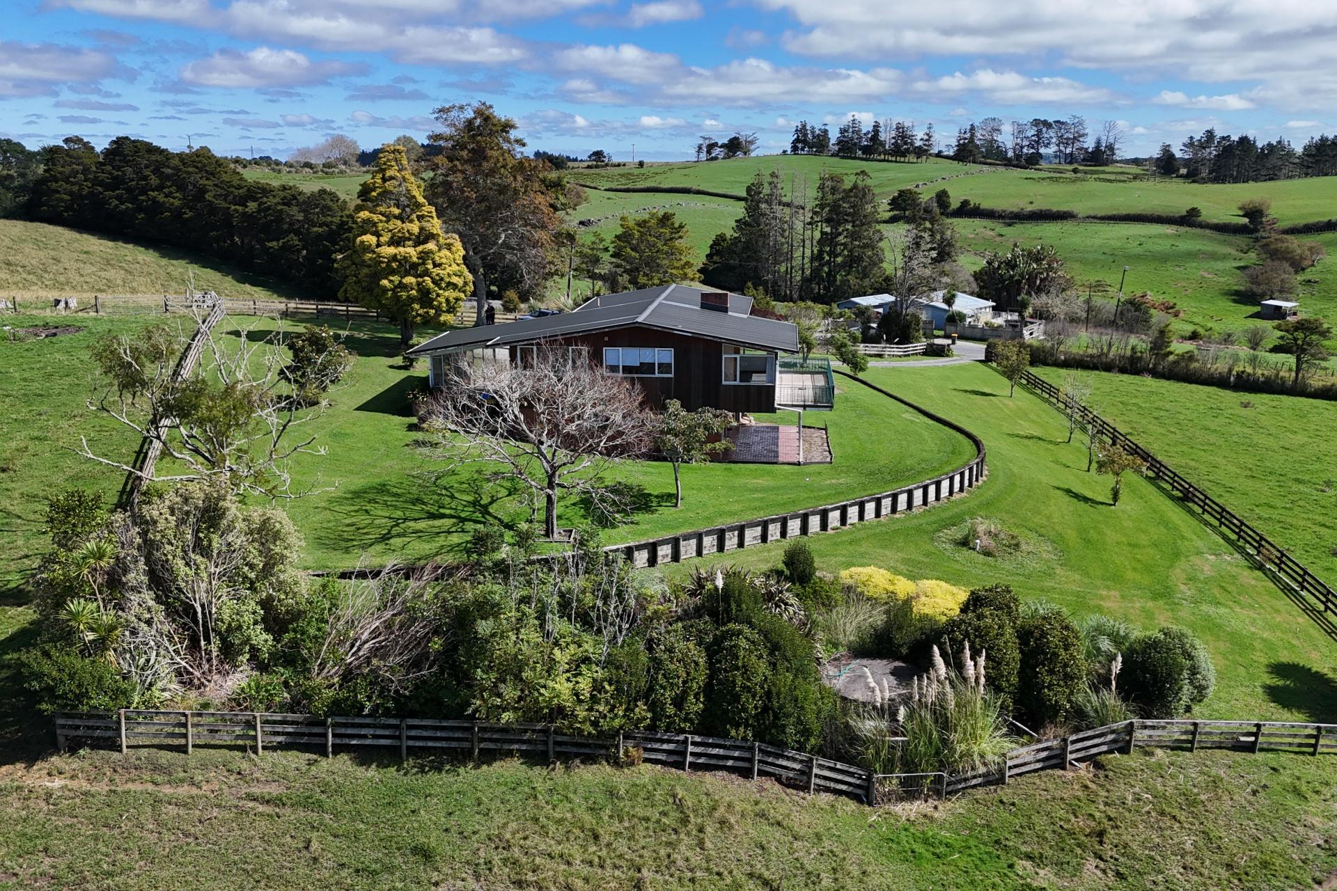 123 Whakapirau Road, Wellsford