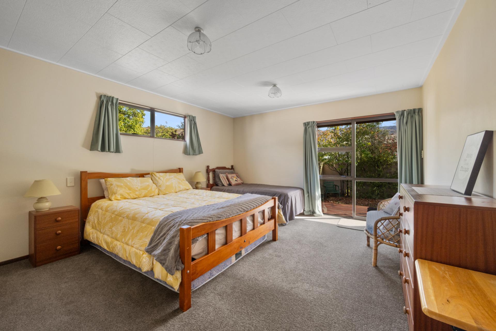 5 Newcastle Street, Clyde