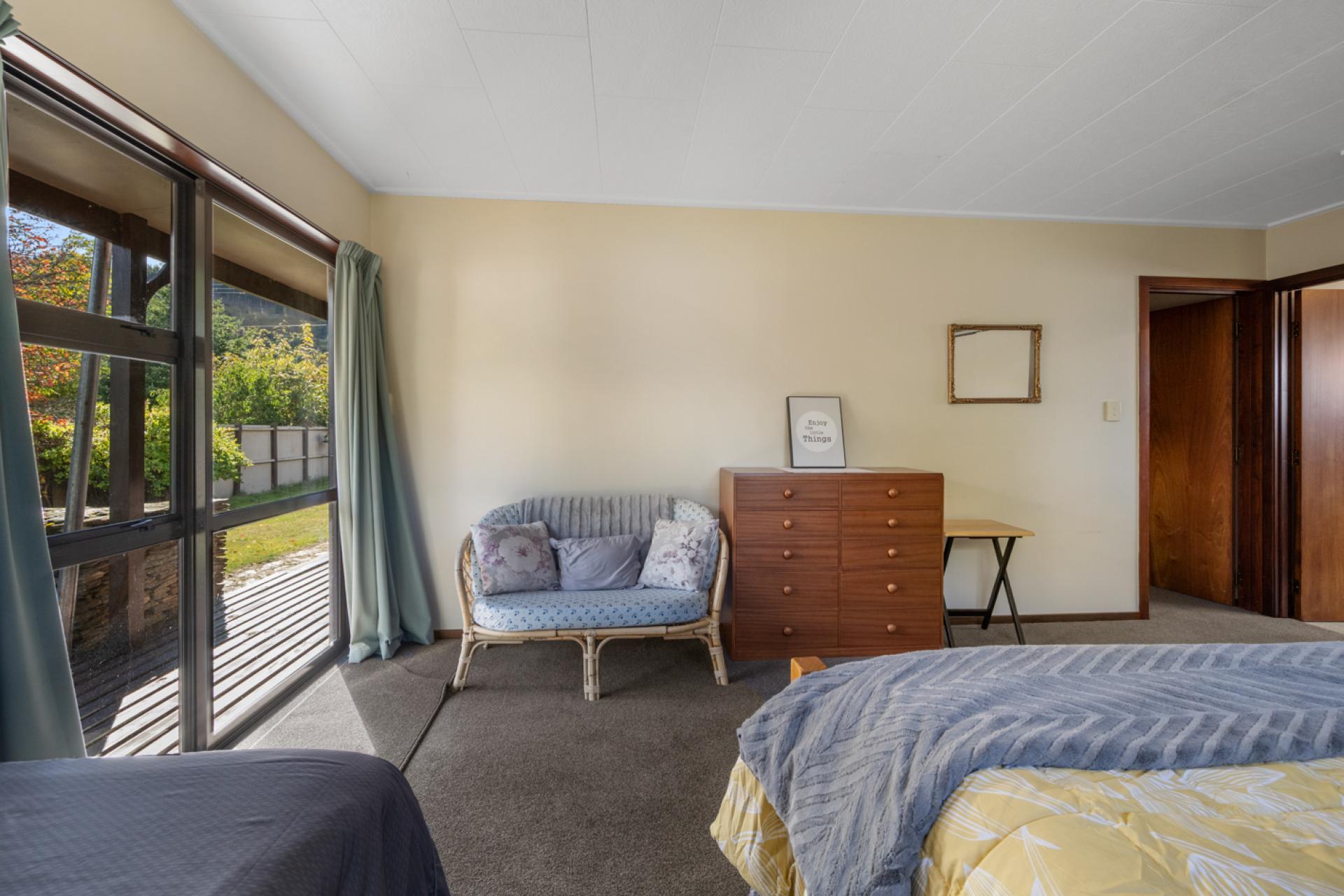 5 Newcastle Street, Clyde