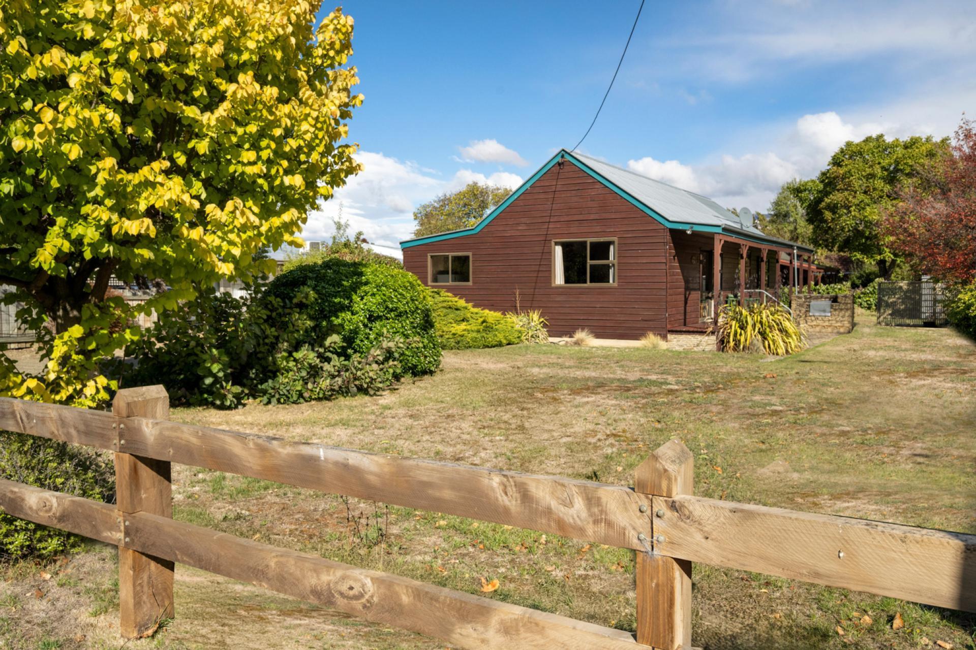 5 Newcastle Street, Clyde